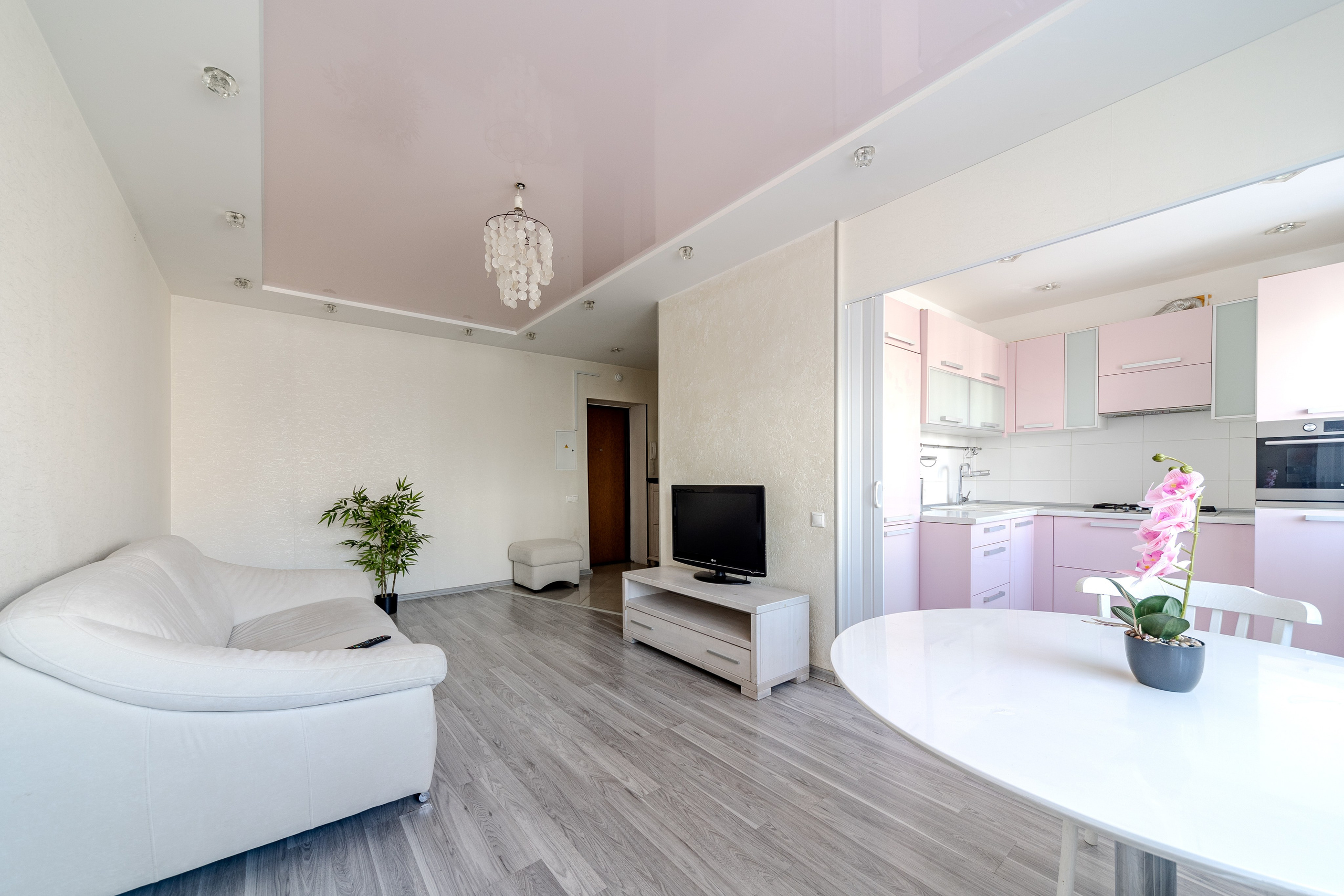 Коласа 32. Профессиональный интерьерный и репортажный фотограф Минск и РБ. Максим Орлов