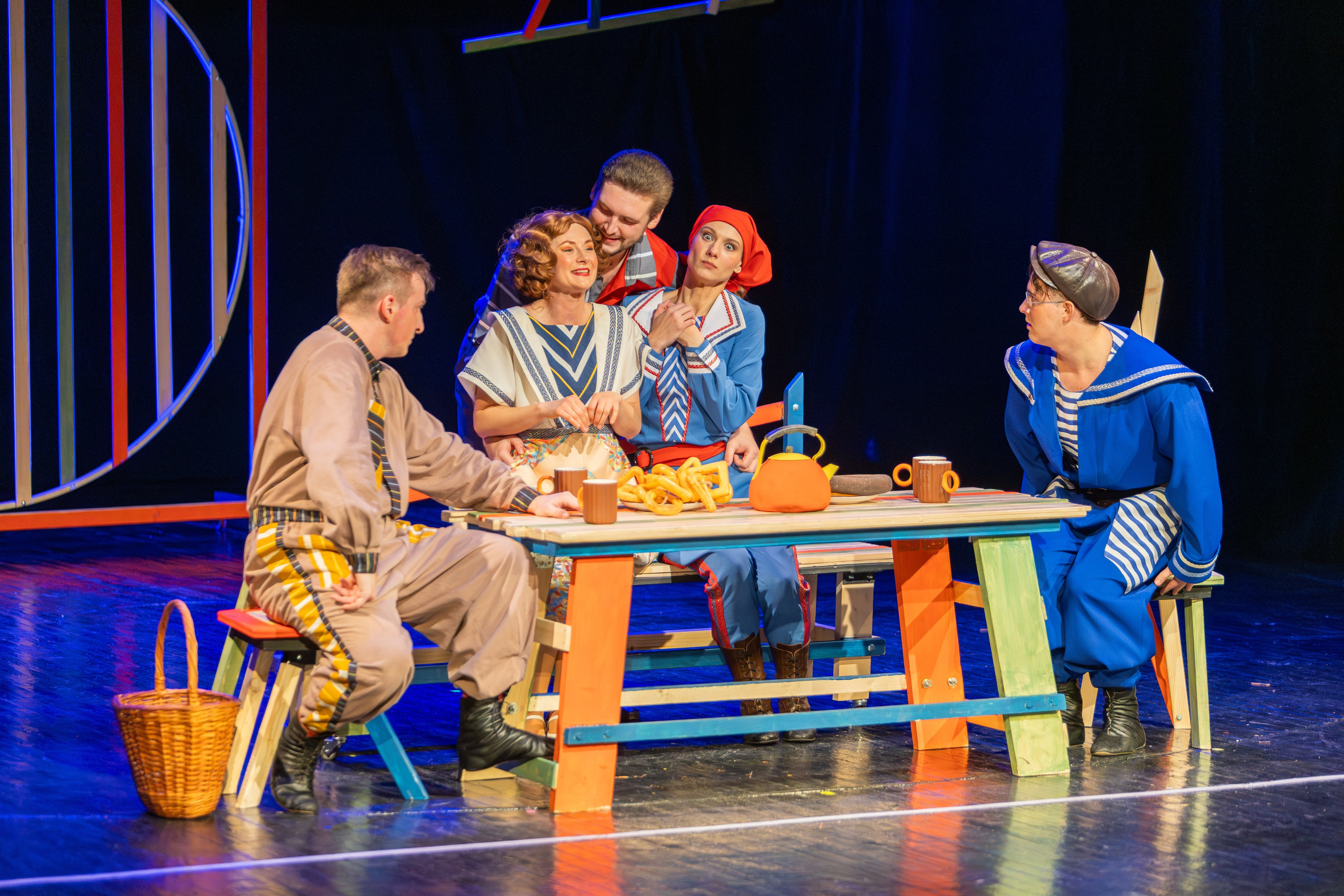 Квадратура круга. Профессиональный интерьерный и репортажный фотограф Минск и РБ. Максим Орлов