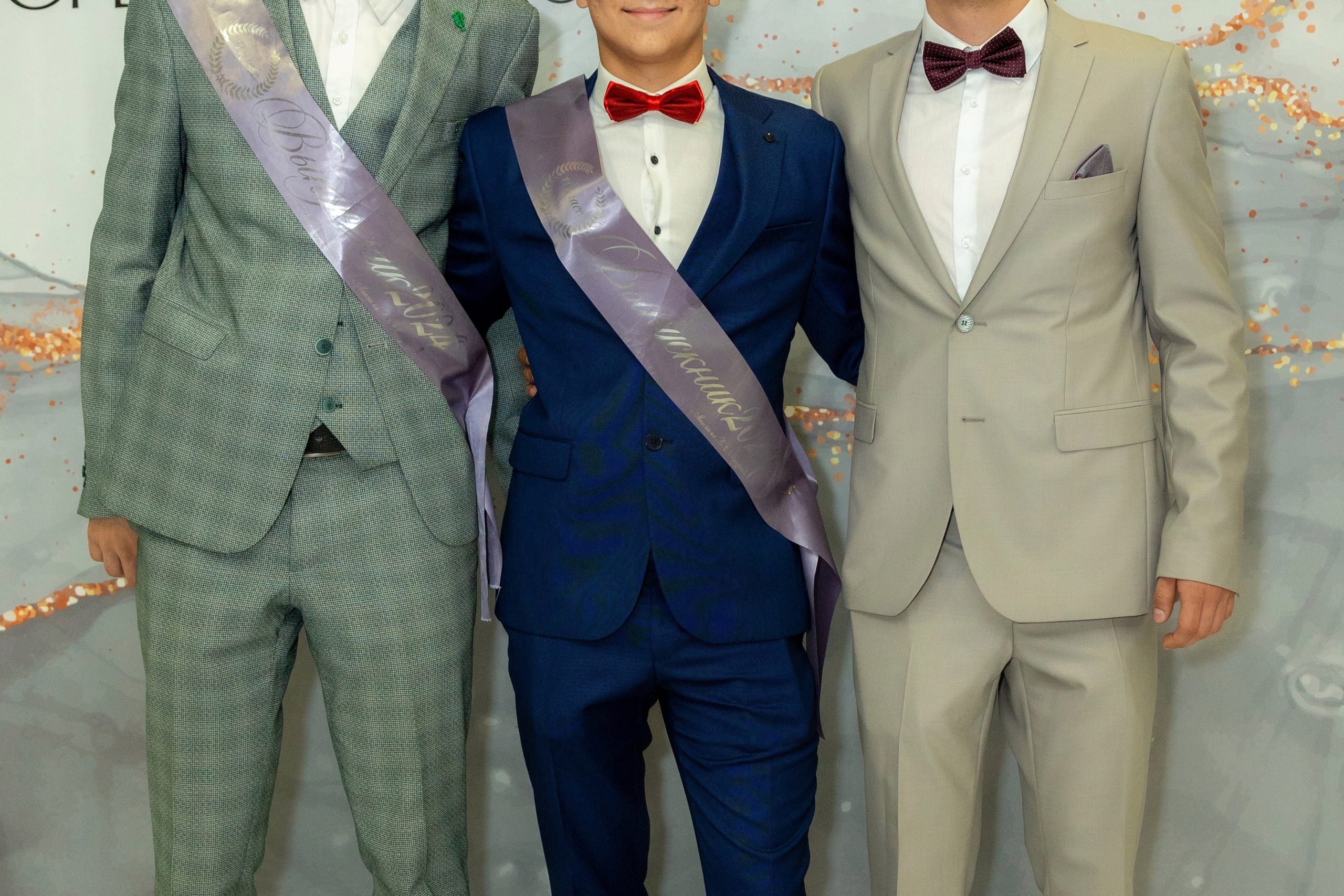 Вручение дипломов. 47 школа. Профессиональный интерьерный и репортажный фотограф Минск и РБ. Максим Орлов