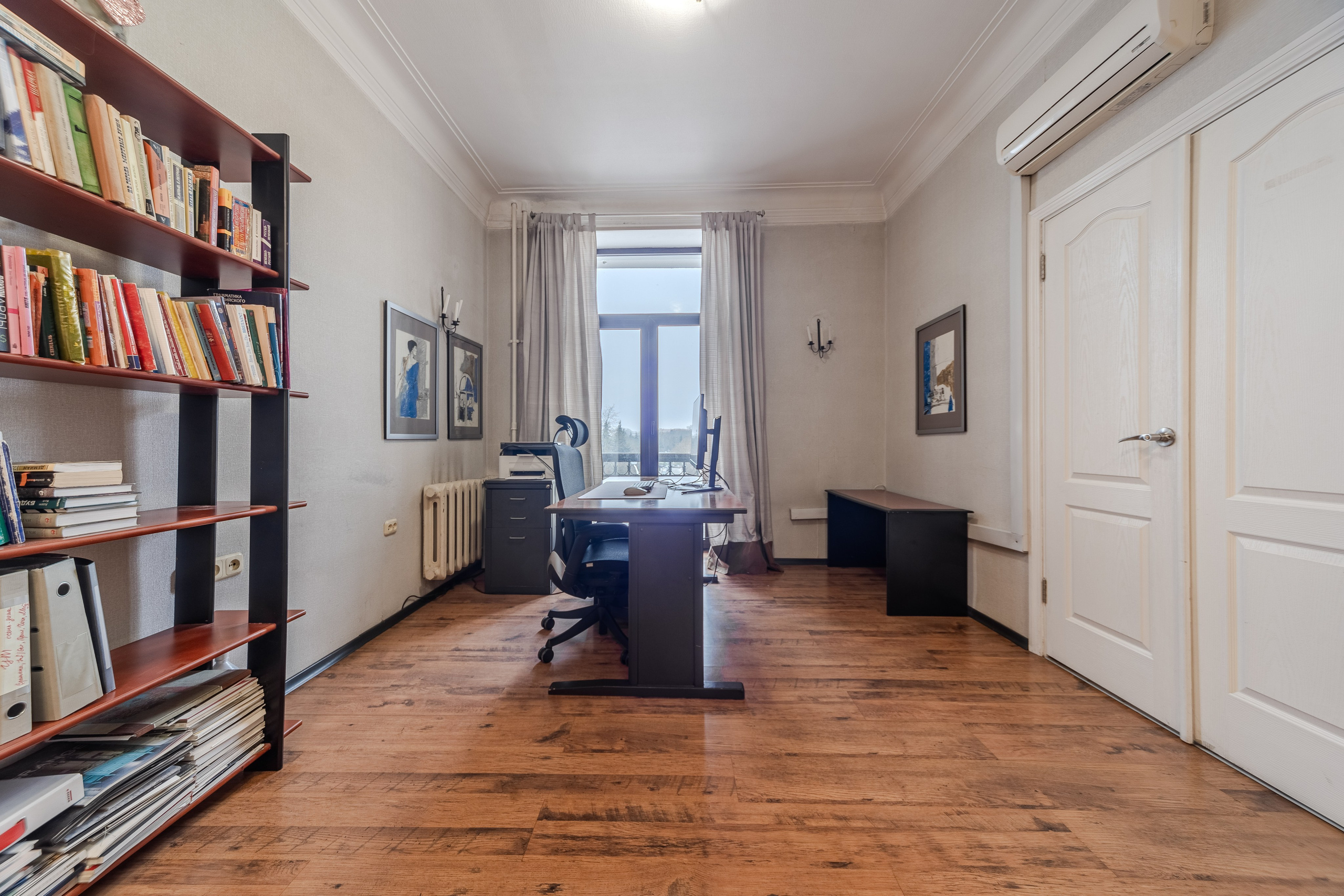 Пр. Независимости 37. Для продажи. Профессиональный интерьерный и репортажный фотограф Минск и РБ. Максим Орлов