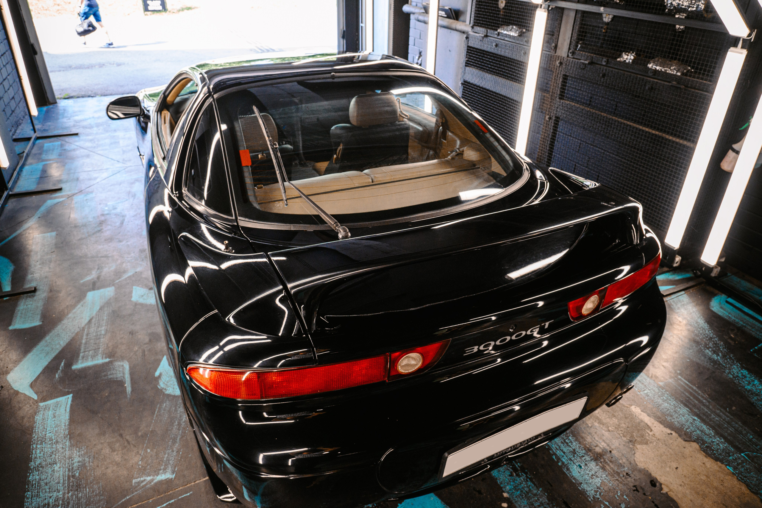 Митсубиси 3000GT. Профессиональный интерьерный и репортажный фотограф Минск и РБ. Максим Орлов