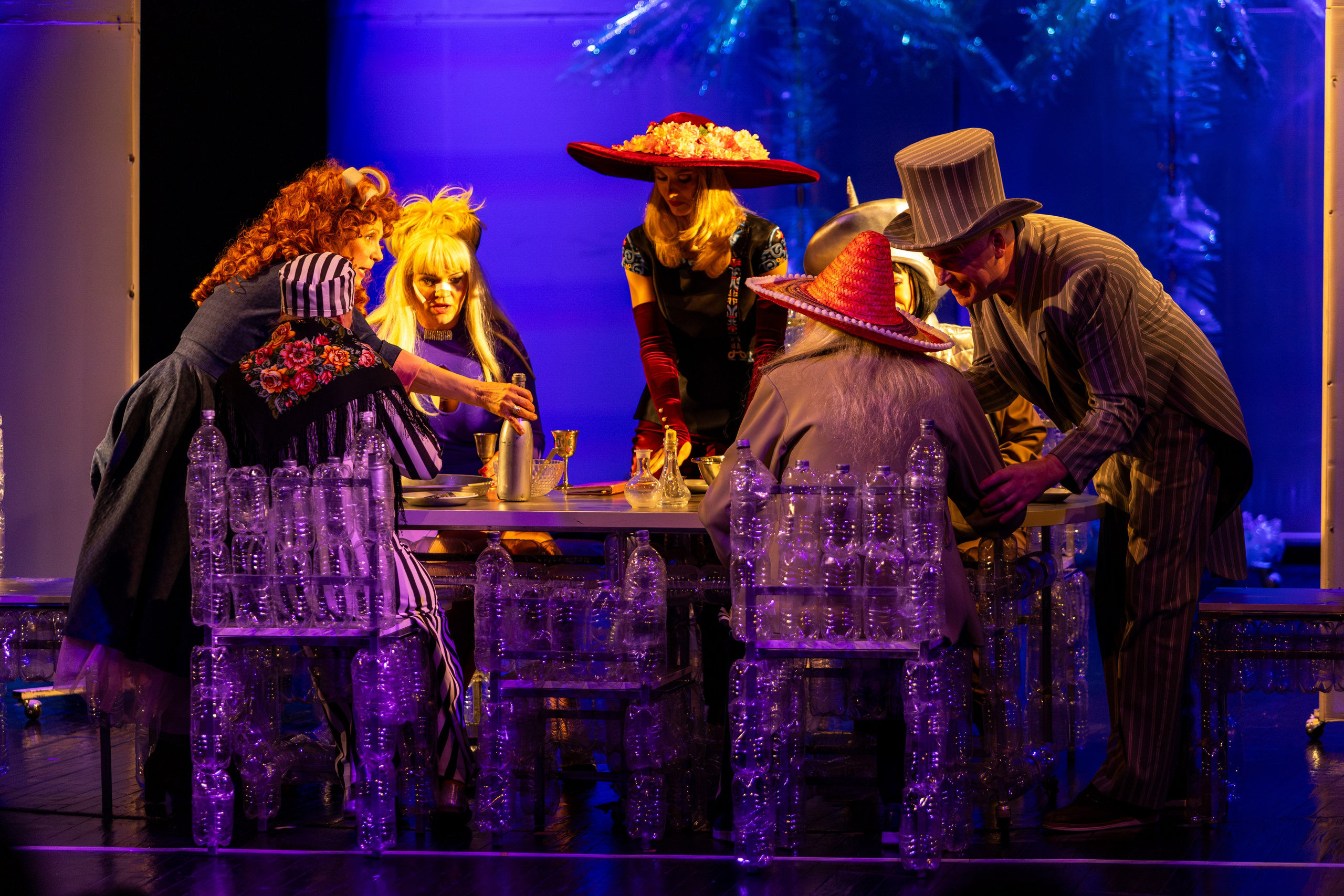 Новый театр «Нобелевская неделя». Профессиональный интерьерный и репортажный фотограф Минск и РБ. Максим Орлов