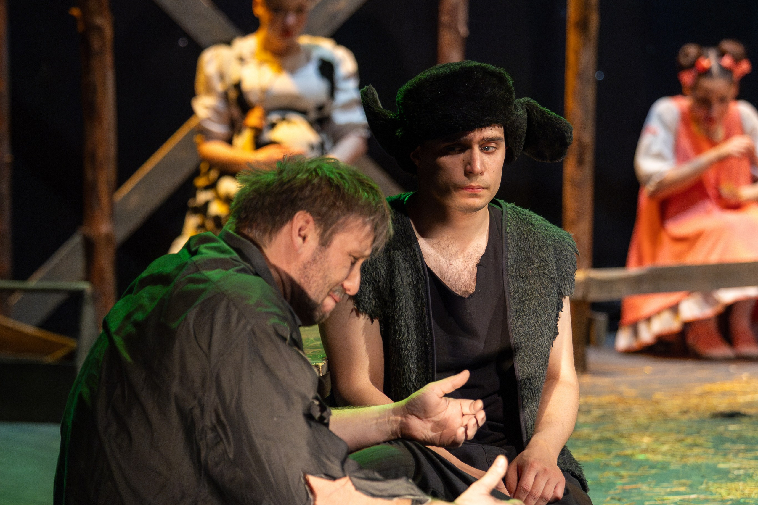 Театр белорусской армии «Очень простая история». Профессиональный интерьерный и репортажный фотограф Минск и РБ. Максим Орлов