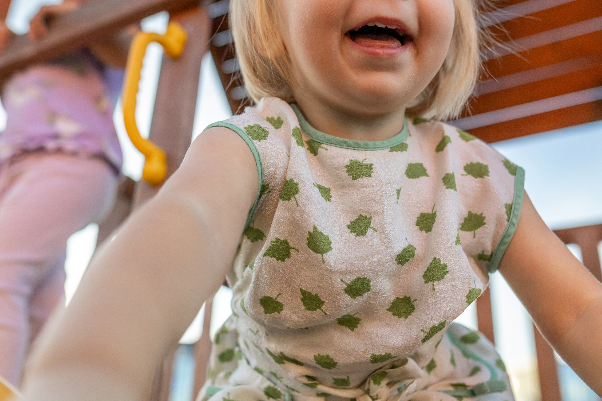 Детская живая фотосессия. Профессиональный интерьерный и репортажный фотограф Минск и РБ. Максим Орлов