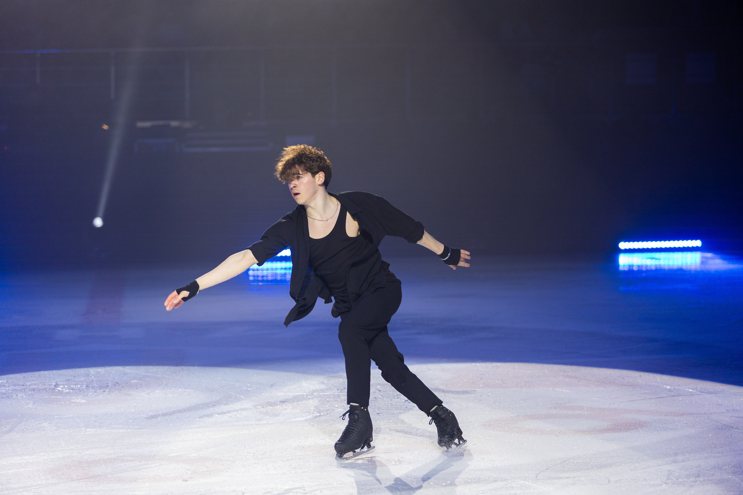 Ледовое шоу Ильи Авербуха 30.03.2024. Профессиональный интерьерный и репортажный фотограф Минск и РБ. Максим Орлов