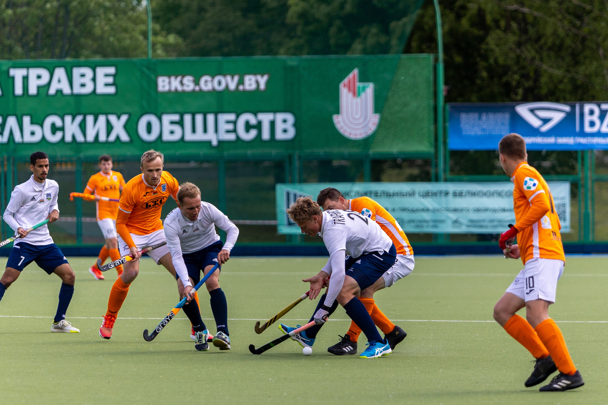 Хоккей на траве. ХК Минск — СК Строитель 11.05.2024. Профессиональный интерьерный и репортажный фотограф Минск и РБ. Максим Орлов
