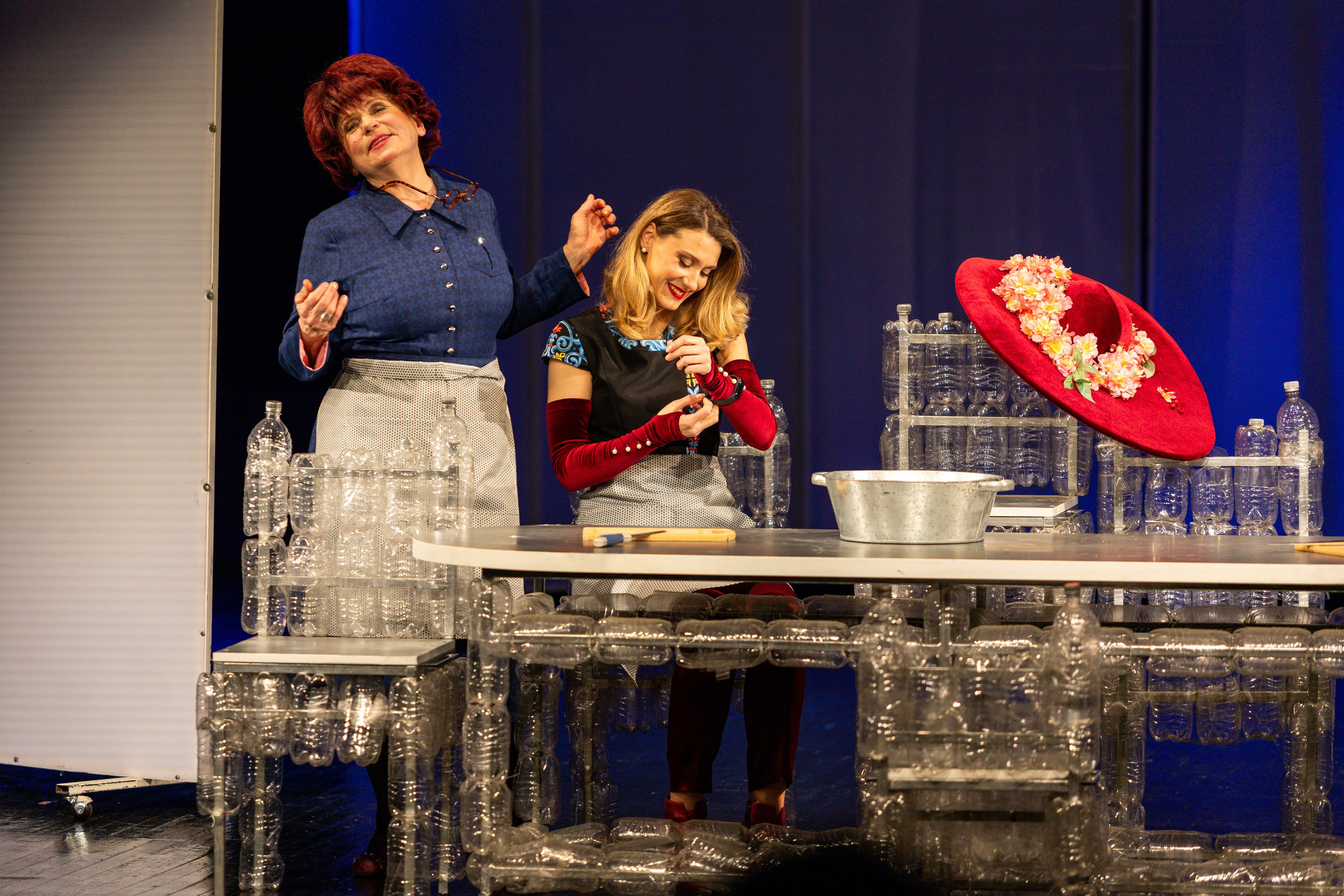 Новый театр «Нобелевская неделя». Профессиональный интерьерный и репортажный фотограф Минск и РБ. Максим Орлов