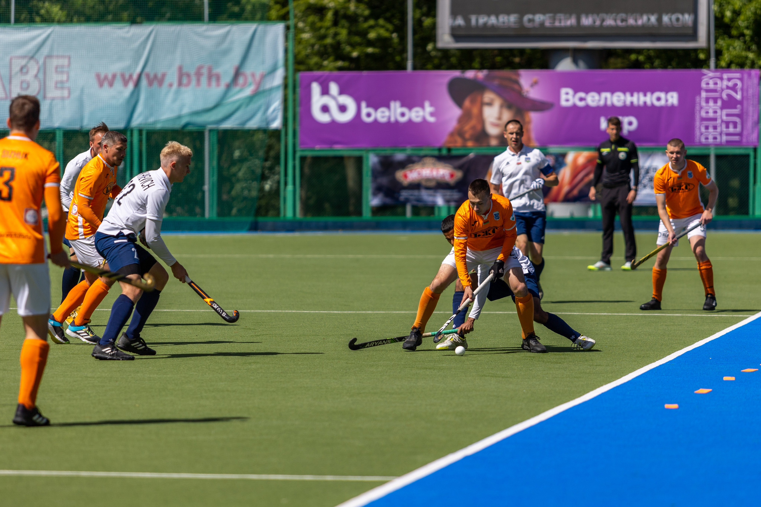 Хоккей на траве. ХК Минск — СК Строитель 12.05.2024. Профессиональный интерьерный и репортажный фотограф Минск и РБ. Максим Орлов