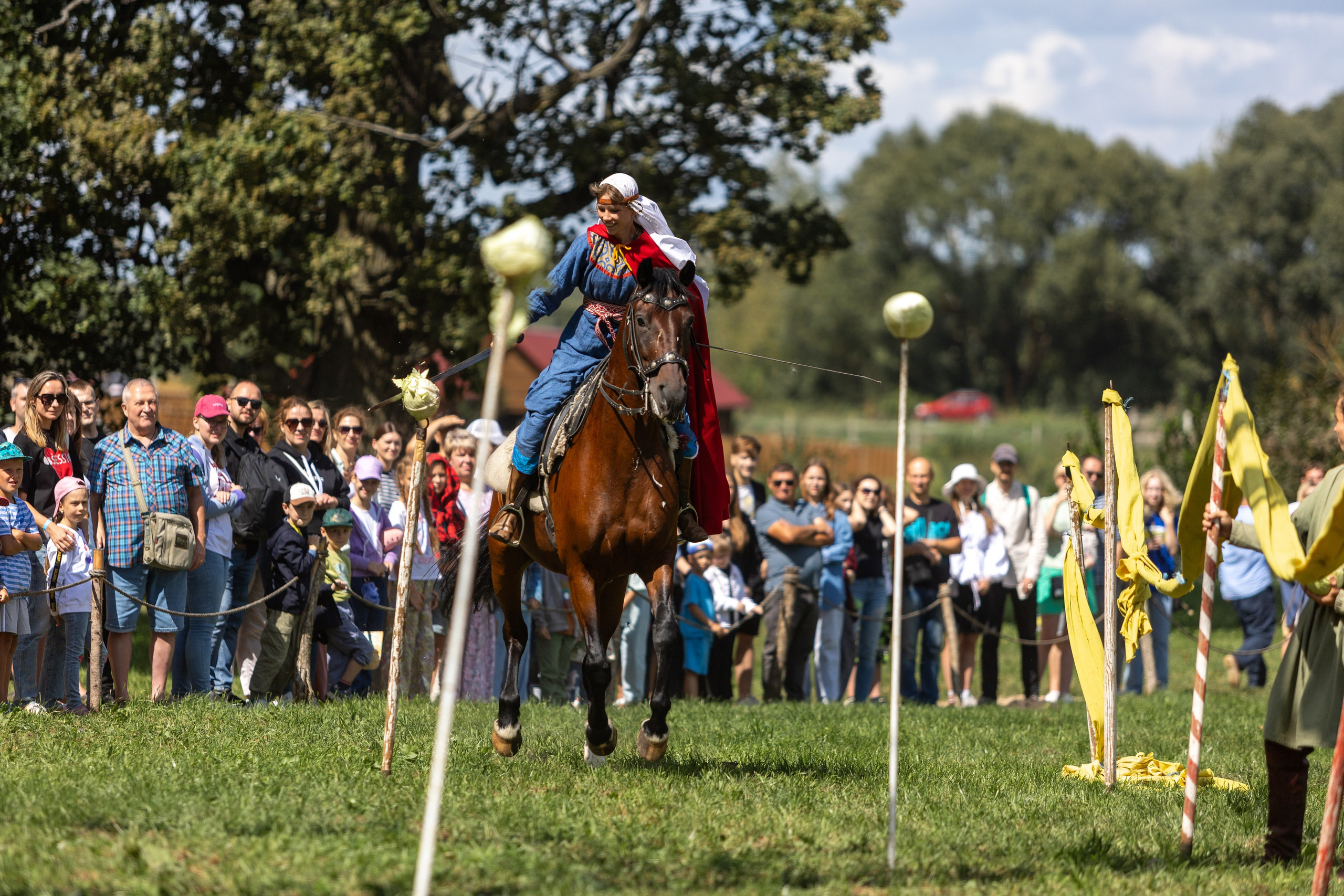 Ежегодный фестиваль средневековья в Дукоре. Профессиональный интерьерный и репортажный фотограф Минск и РБ. Максим Орлов
