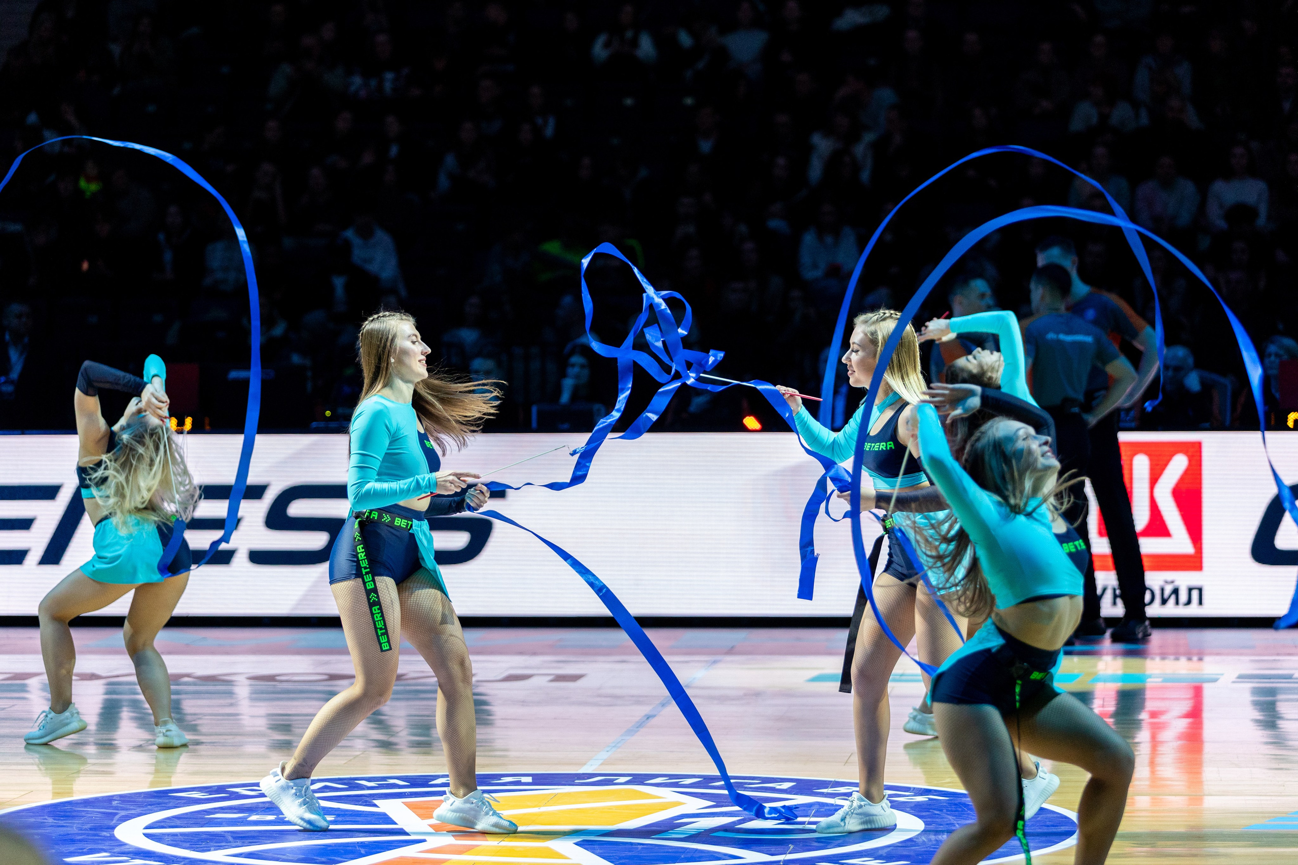 Баскетбол. Лучшие кадры. Минск — Уралмаш 13.02.2024. Профессиональный интерьерный и репортажный фотограф Минск и РБ. Максим Орлов