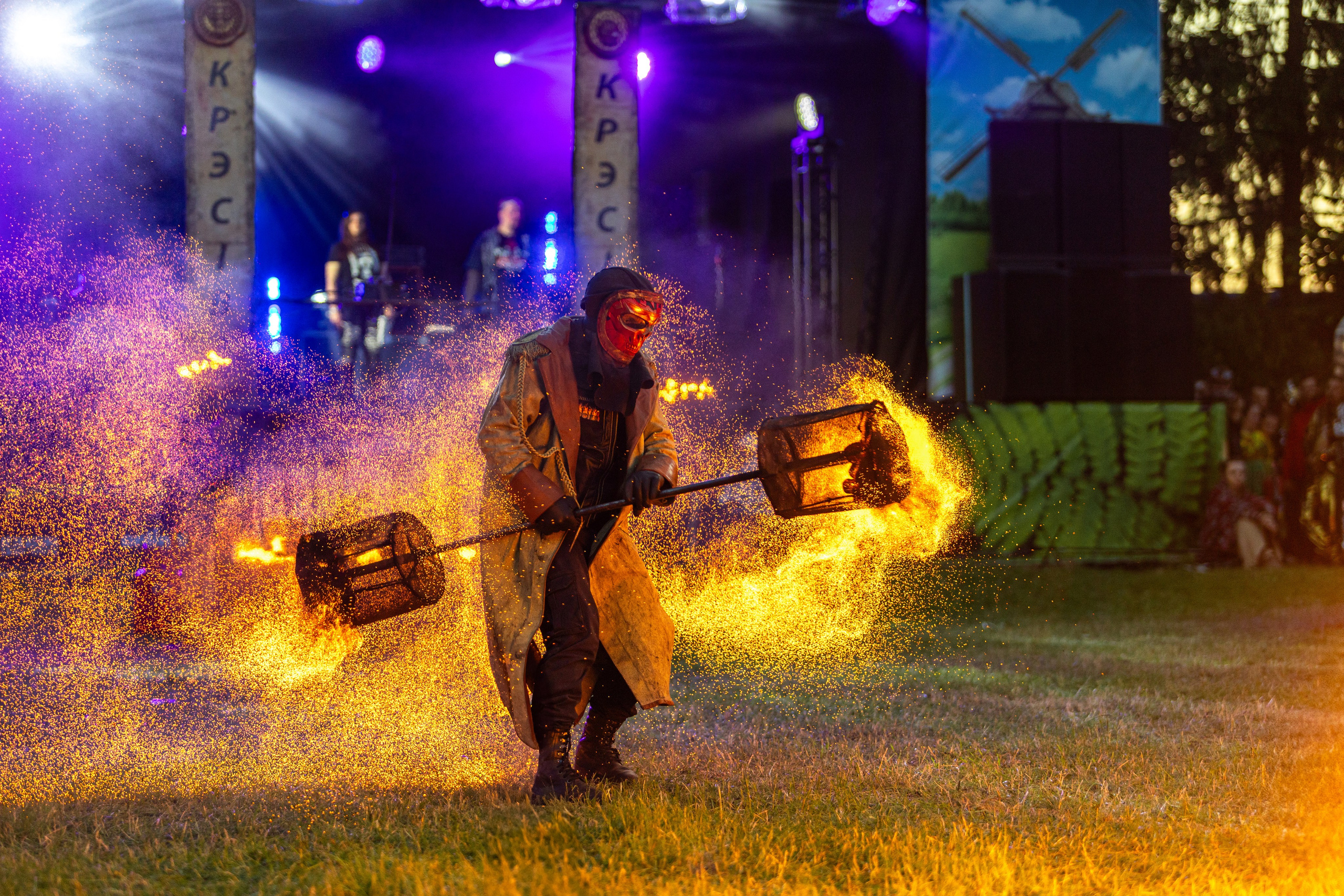 Свята сонца. Профессиональный интерьерный и репортажный фотограф Минск и РБ. Максим Орлов