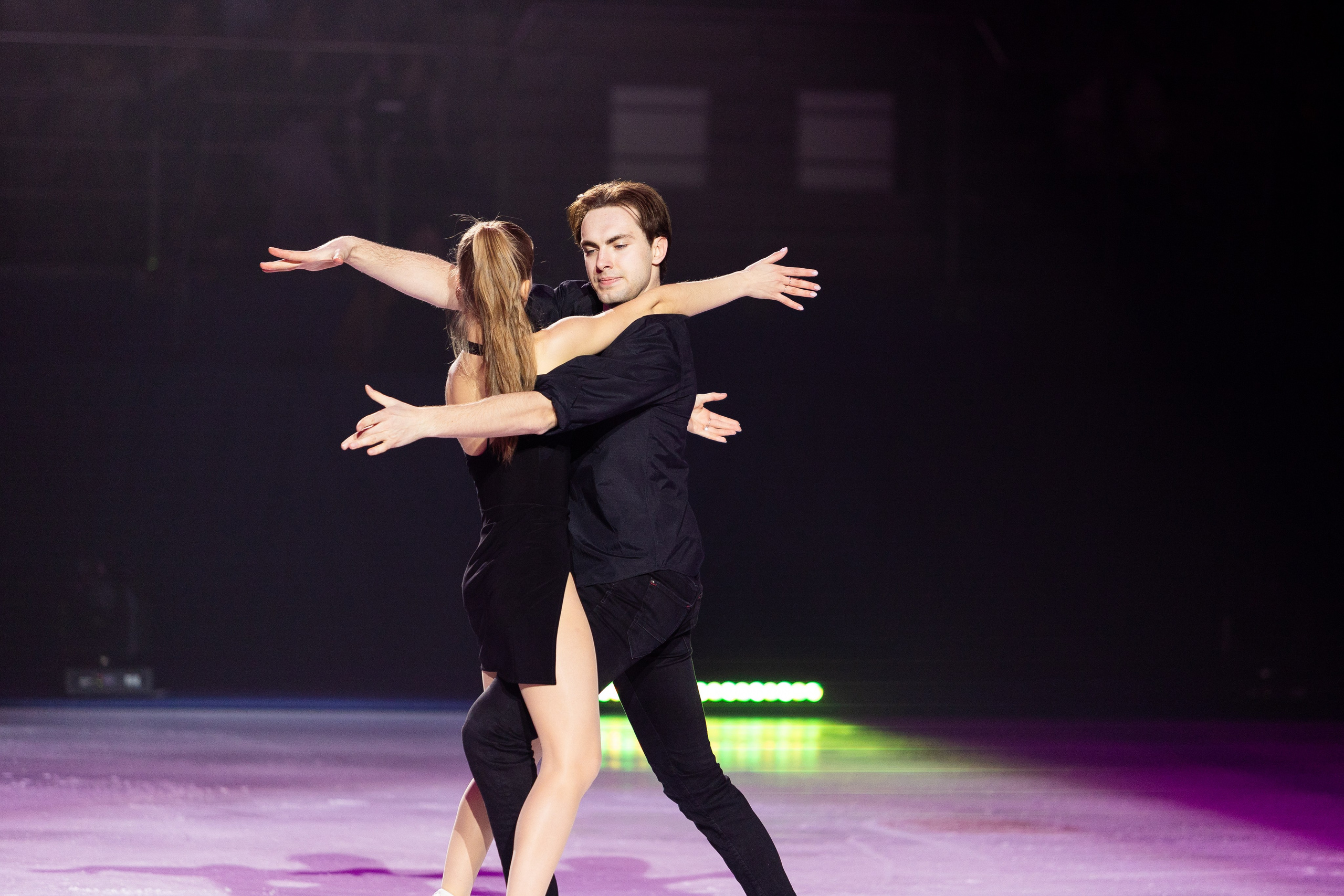 Ледовое шоу Ильи Авербуха 30.03.2024. Профессиональный интерьерный и репортажный фотограф Минск и РБ. Максим Орлов