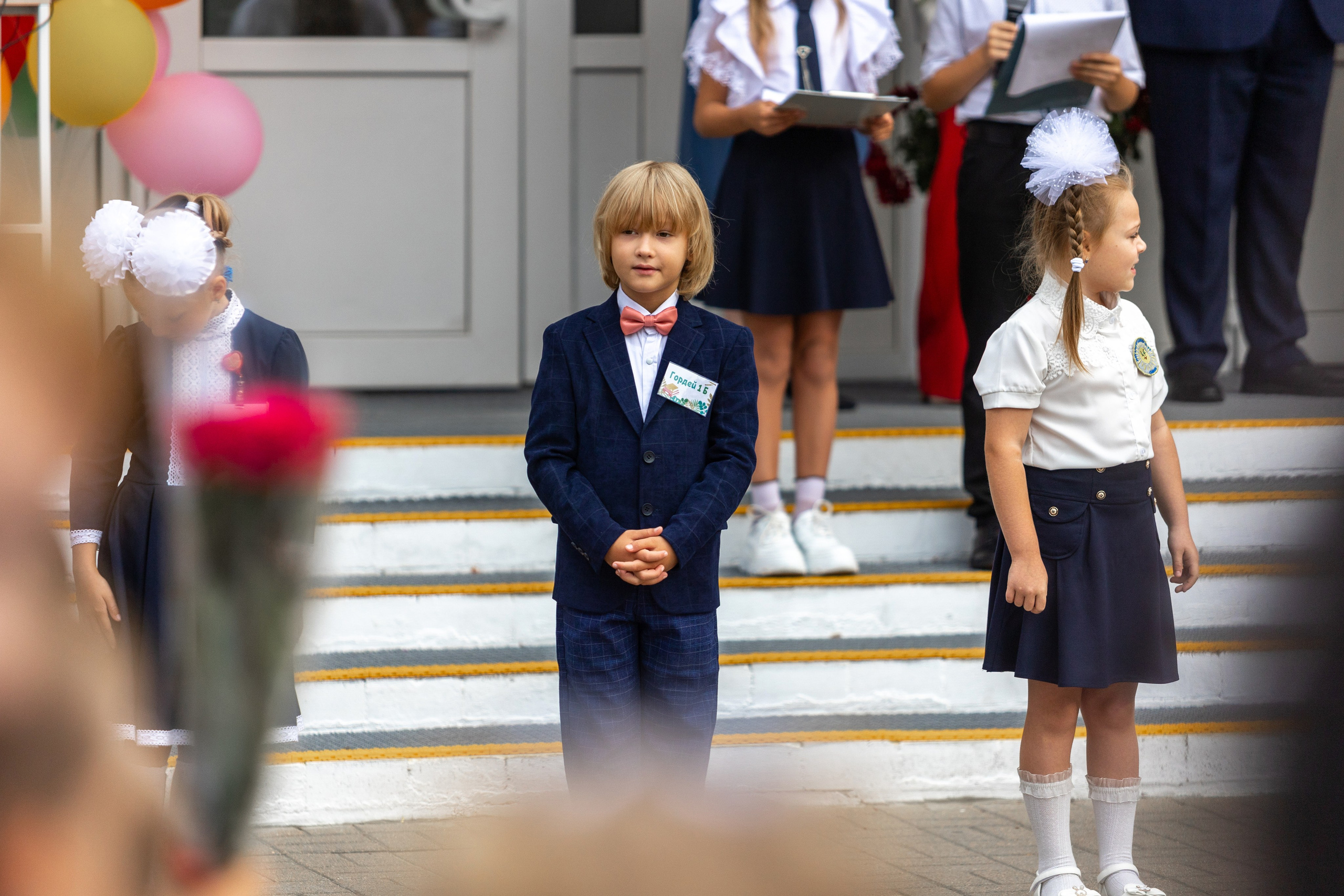 Линейка 1-го сентября. Профессиональный интерьерный и репортажный фотограф Минск и РБ. Максим Орлов
