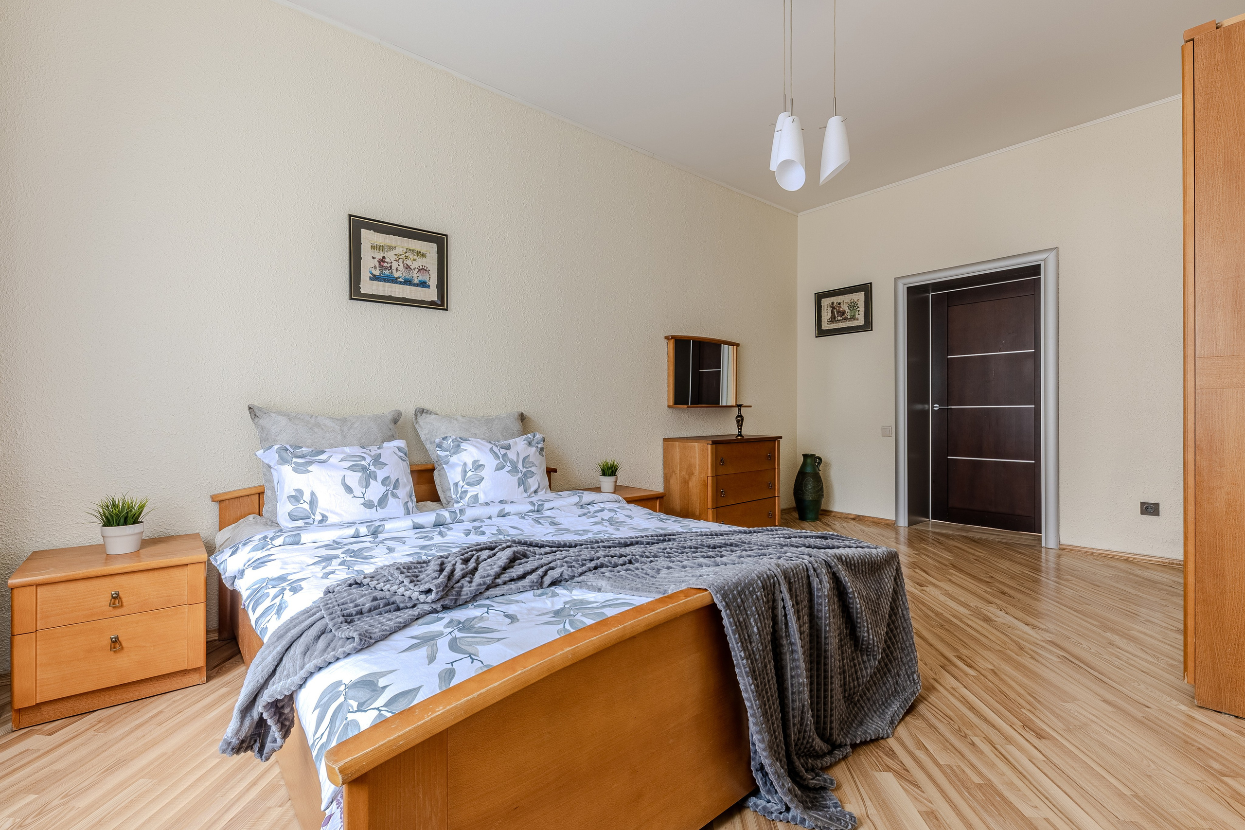 Интернациональная 17. Профессиональный интерьерный и репортажный фотограф Минск и РБ. Максим Орлов