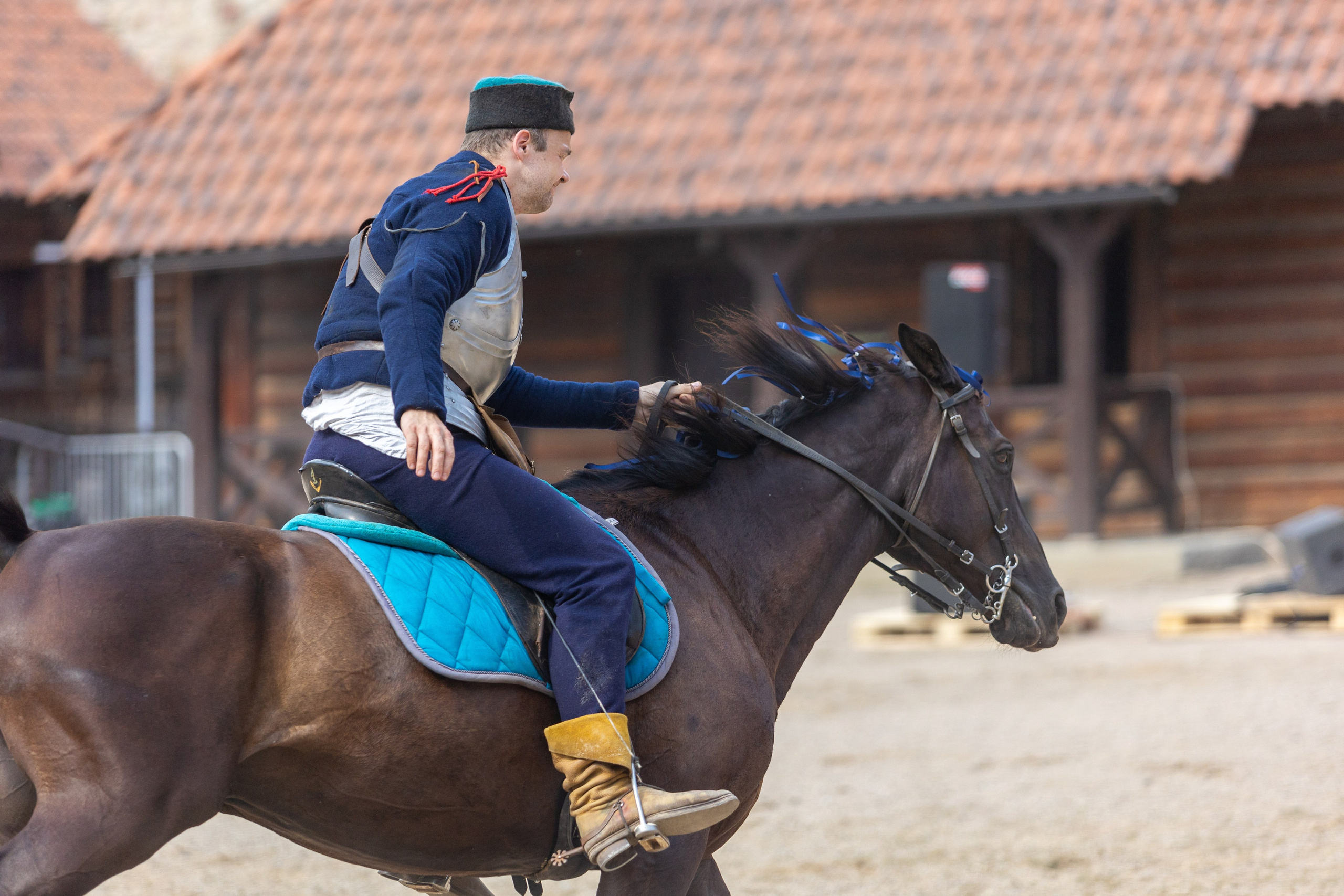 Выступление «Золотой шпоры» на празднике города Лиды. Профессиональный интерьерный и репортажный фотограф Минск и РБ. Максим Орлов