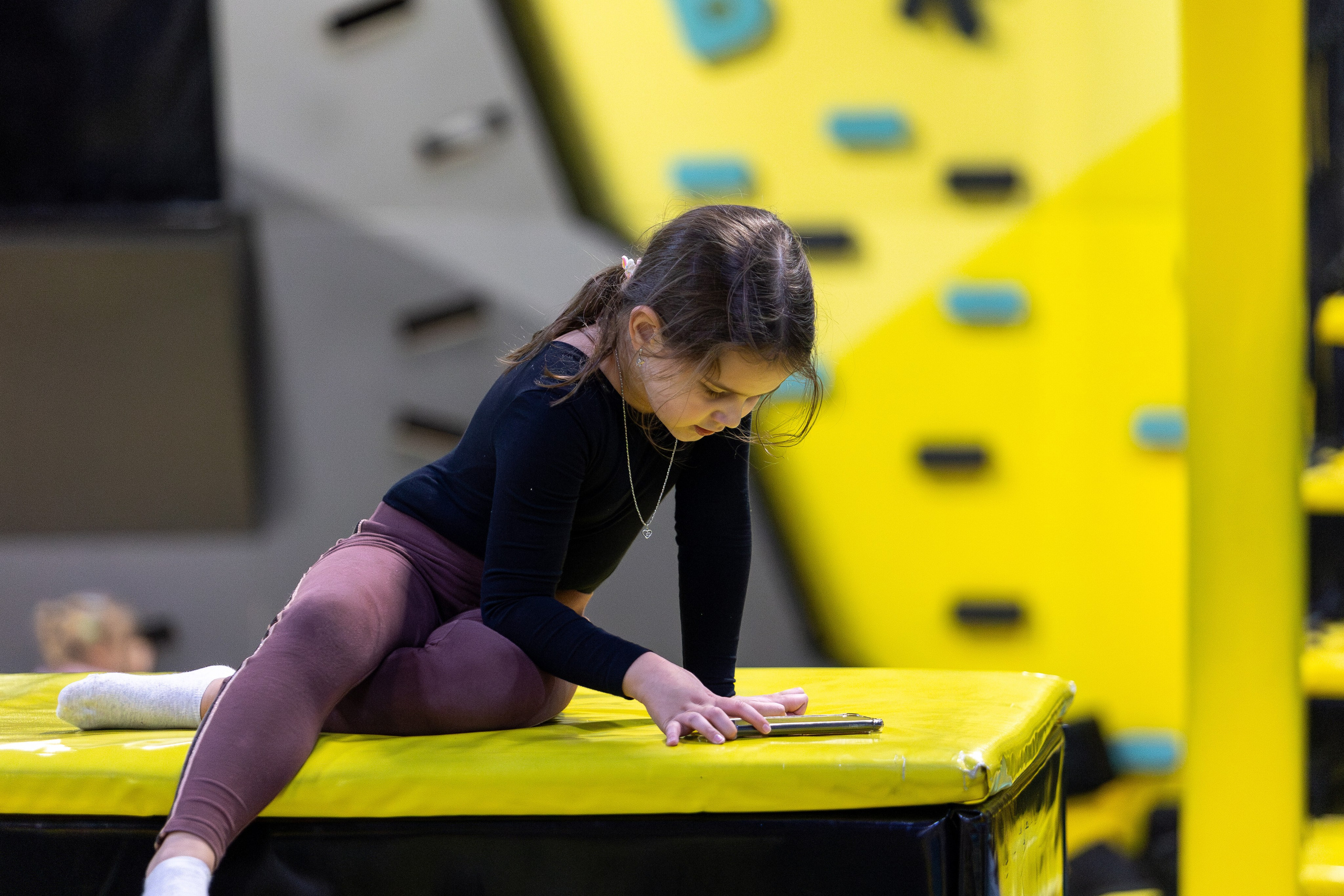 ДР Влада (батутная арена). Профессиональный интерьерный и репортажный фотограф Минск и РБ. Максим Орлов