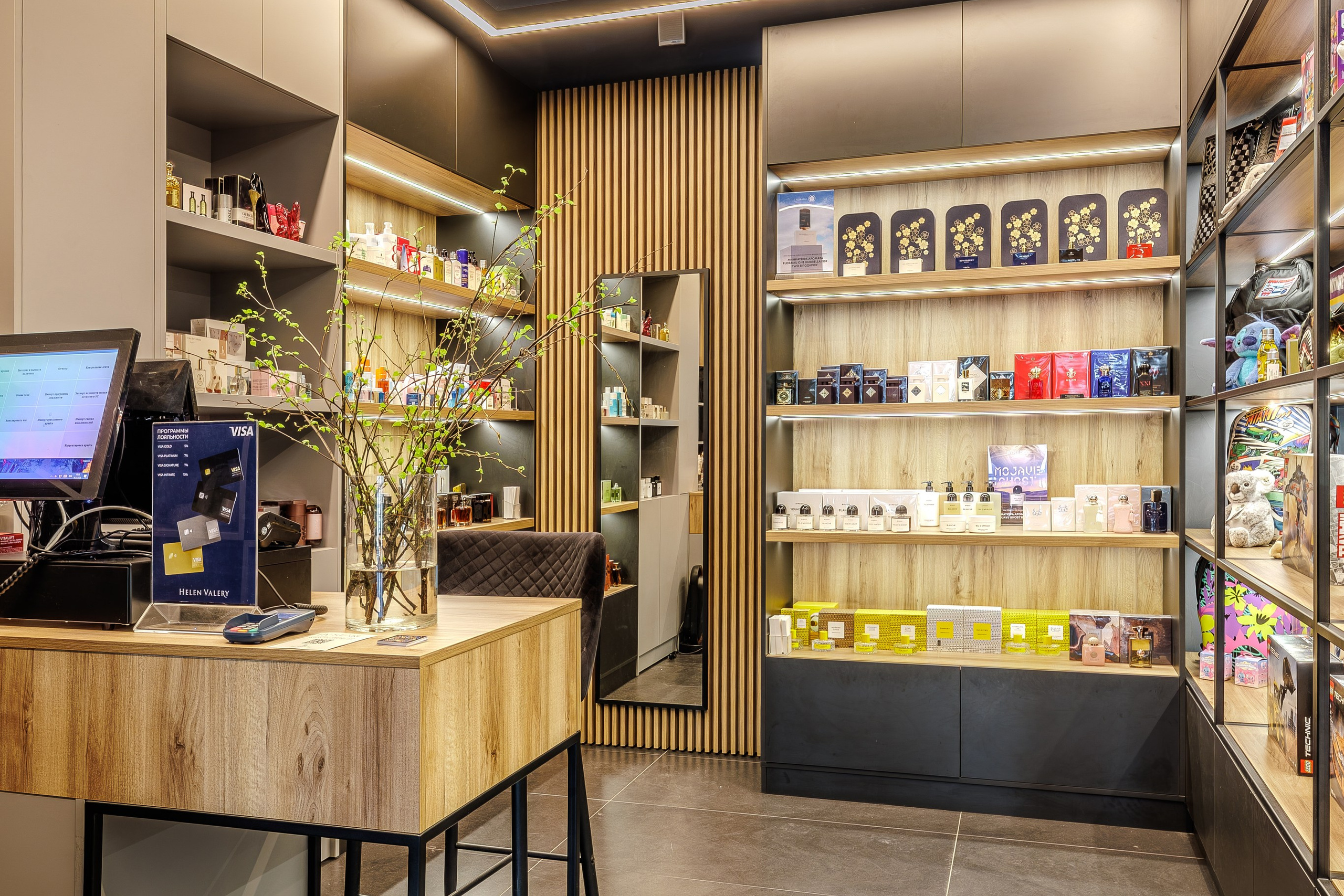 Магазин. Для рекламы в инстаграм. Профессиональный интерьерный и репортажный фотограф Минск и РБ. Максим Орлов