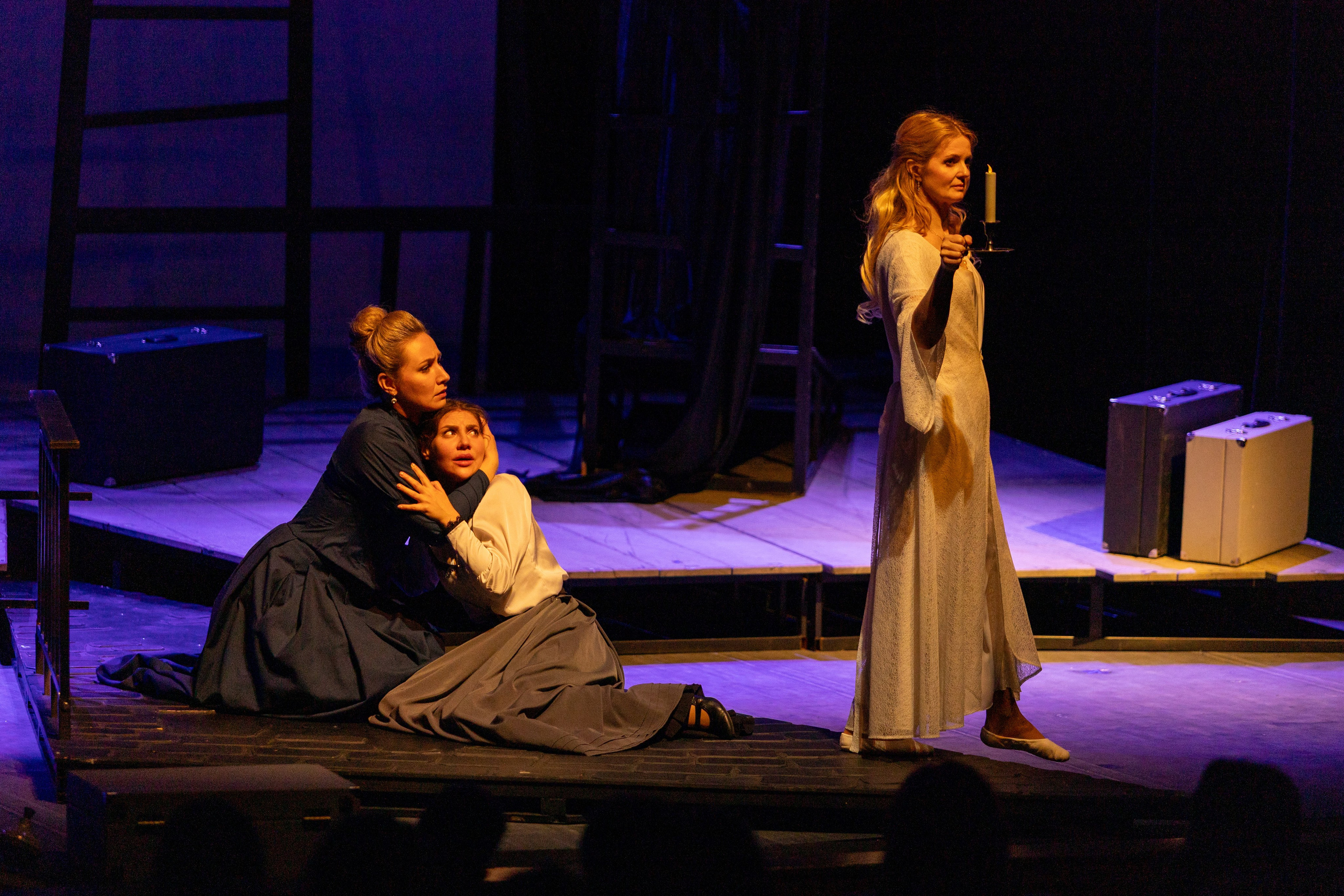 Театр белорусской армии «Три сестры». Профессиональный интерьерный и репортажный фотограф Минск и РБ. Максим Орлов