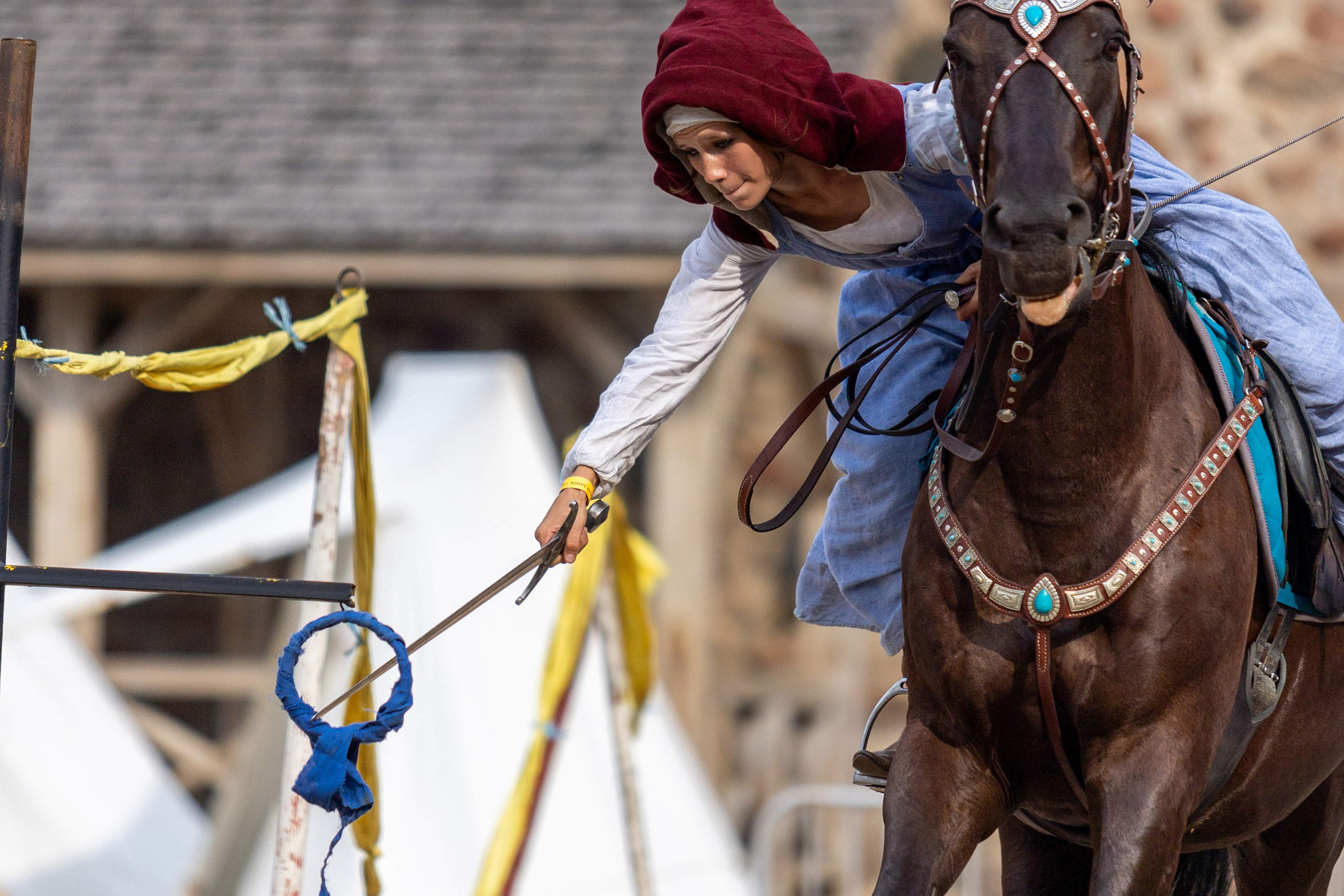 Выступление «Золотой шпоры» на празднике города Лиды. Профессиональный интерьерный и репортажный фотограф Минск и РБ. Максим Орлов