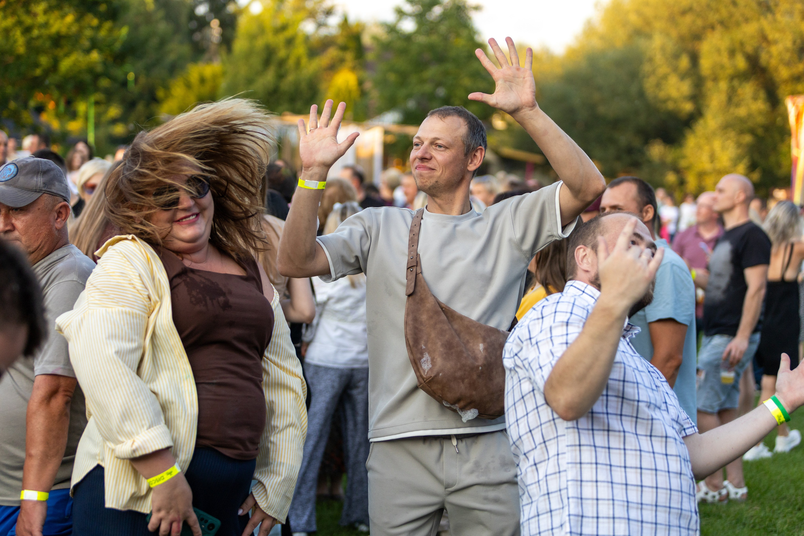 Дискохит. Профессиональный интерьерный и репортажный фотограф Минск и РБ. Максим Орлов