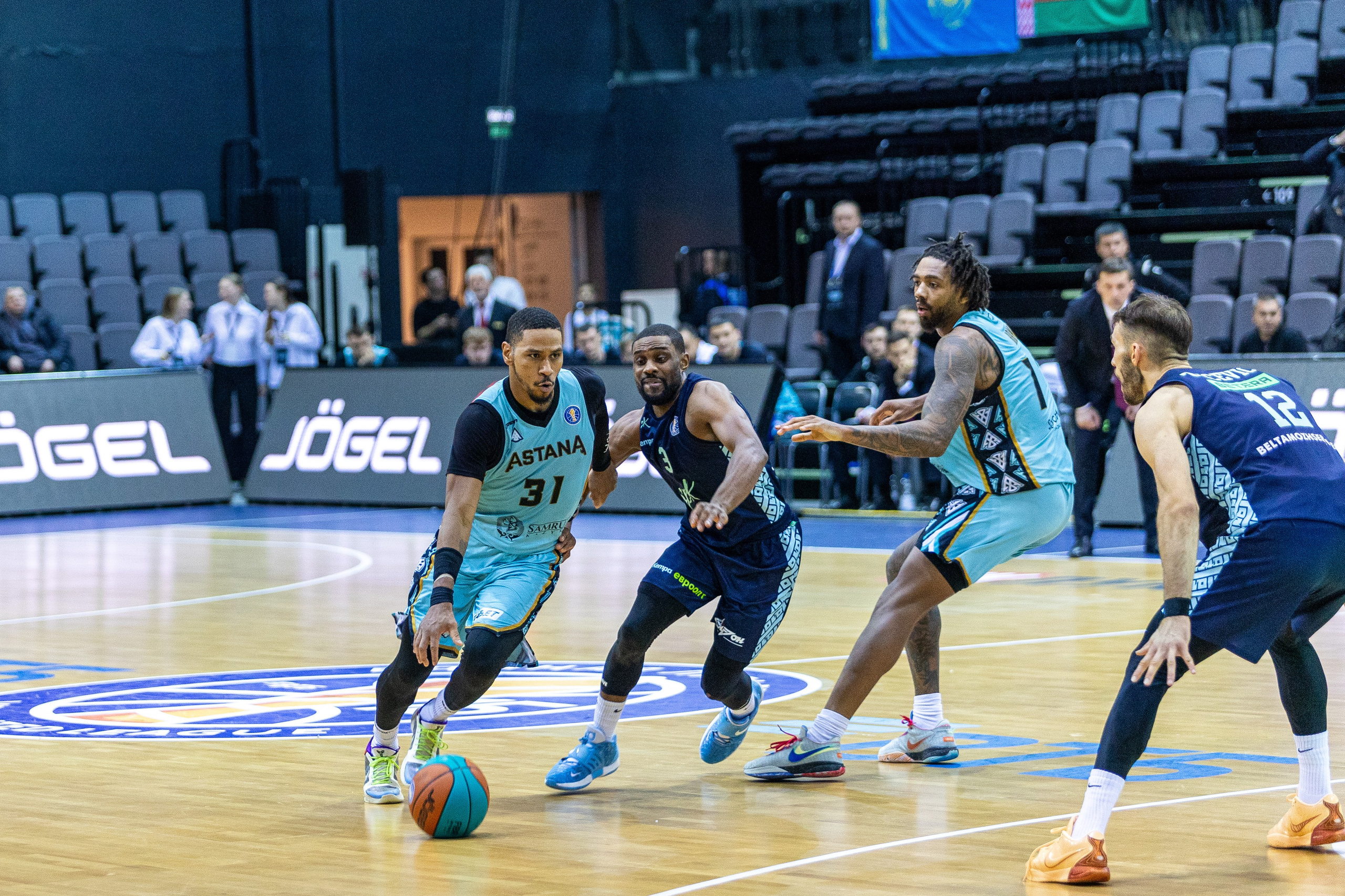 Спортивный фотограф. Минск и РБ. Профессиональный интерьерный и репортажный фотограф Минск и РБ. Максим Орлов