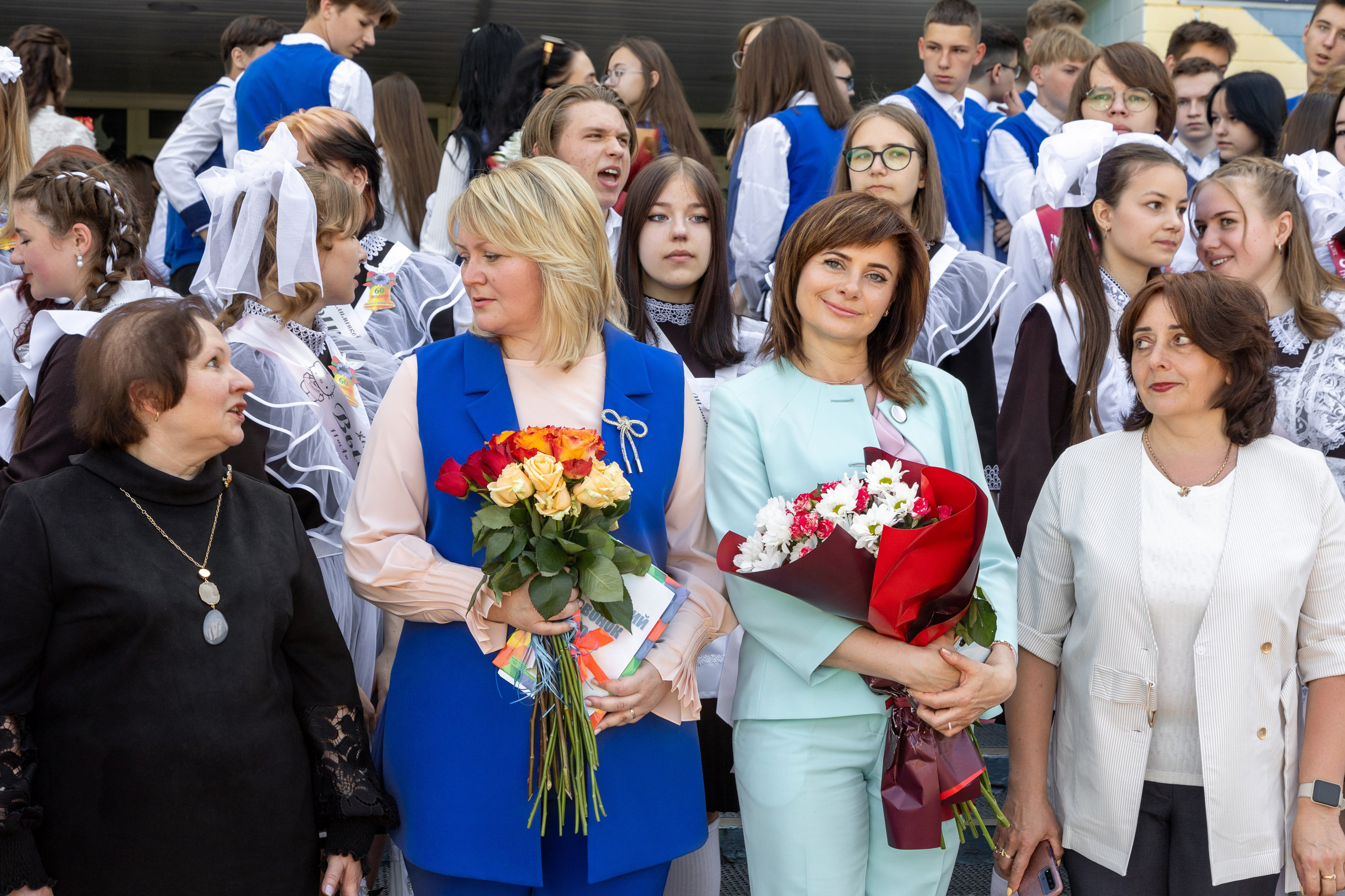 Выпускной в Жодино 2023. Профессиональный интерьерный и репортажный фотограф Минск и РБ. Максим Орлов