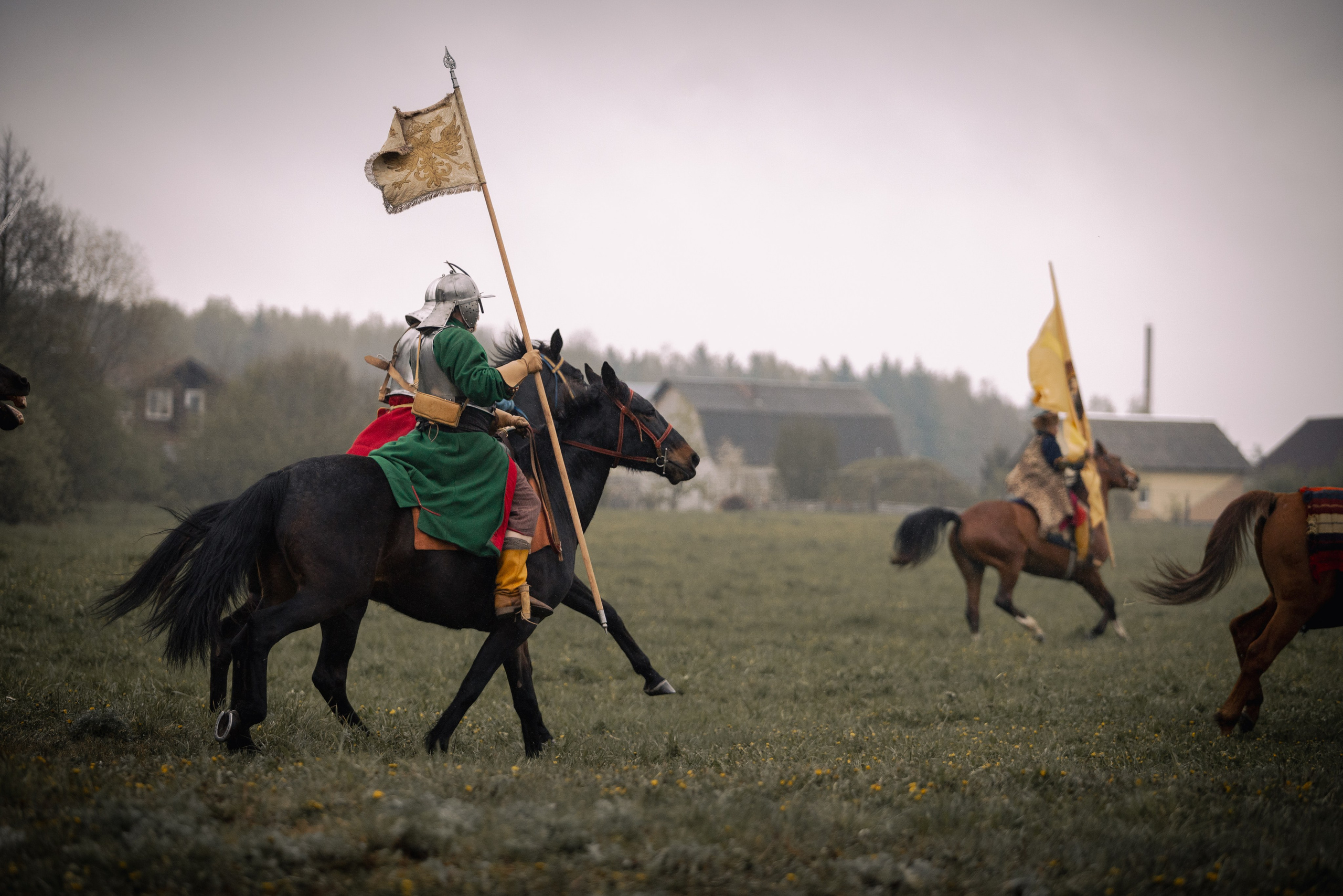 Золотая шпора. Огнем и мечем. День третий. Бой на поле. Профессиональный интерьерный и репортажный фотограф Минск и РБ. Максим Орлов
