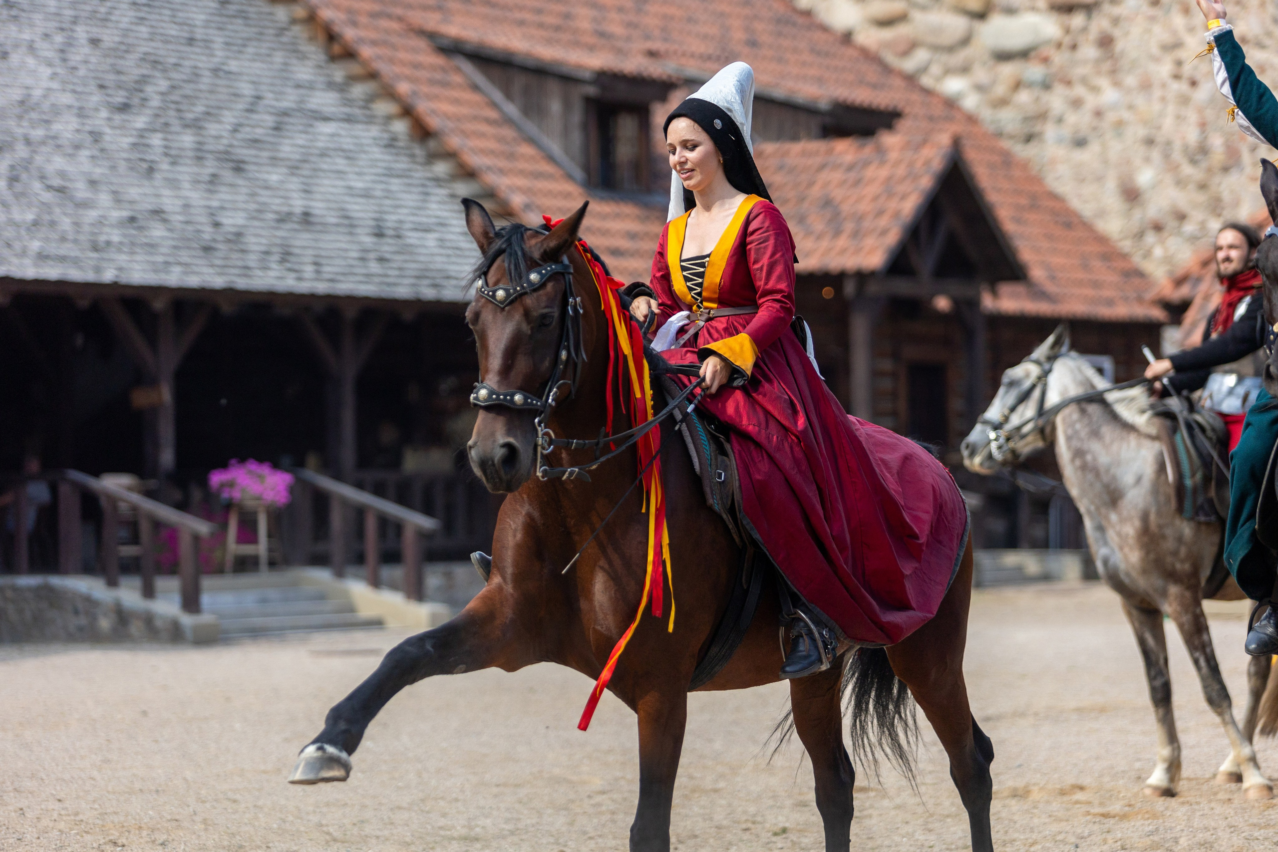 Выступление «Золотой шпоры» на празднике города Лиды. Профессиональный интерьерный и репортажный фотограф Минск и РБ. Максим Орлов