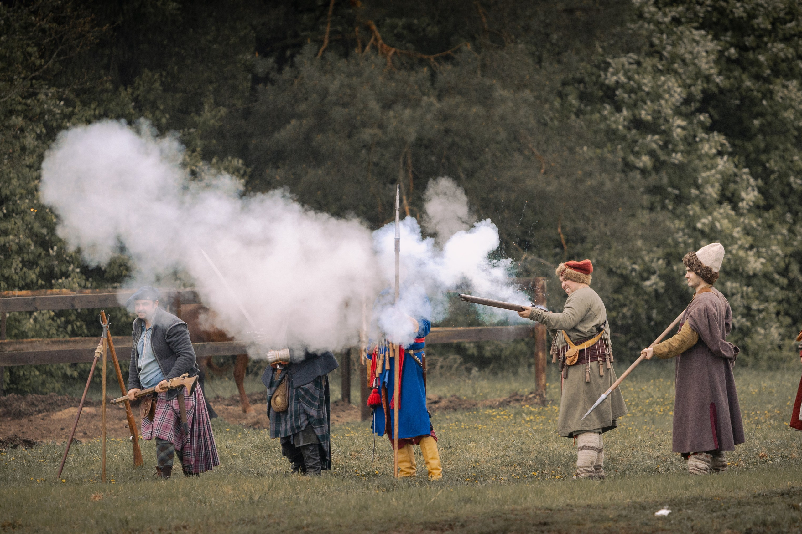 Золотая шпора. Огнем и мечем. День третий. Бой на поле. Профессиональный интерьерный и репортажный фотограф Минск и РБ. Максим Орлов