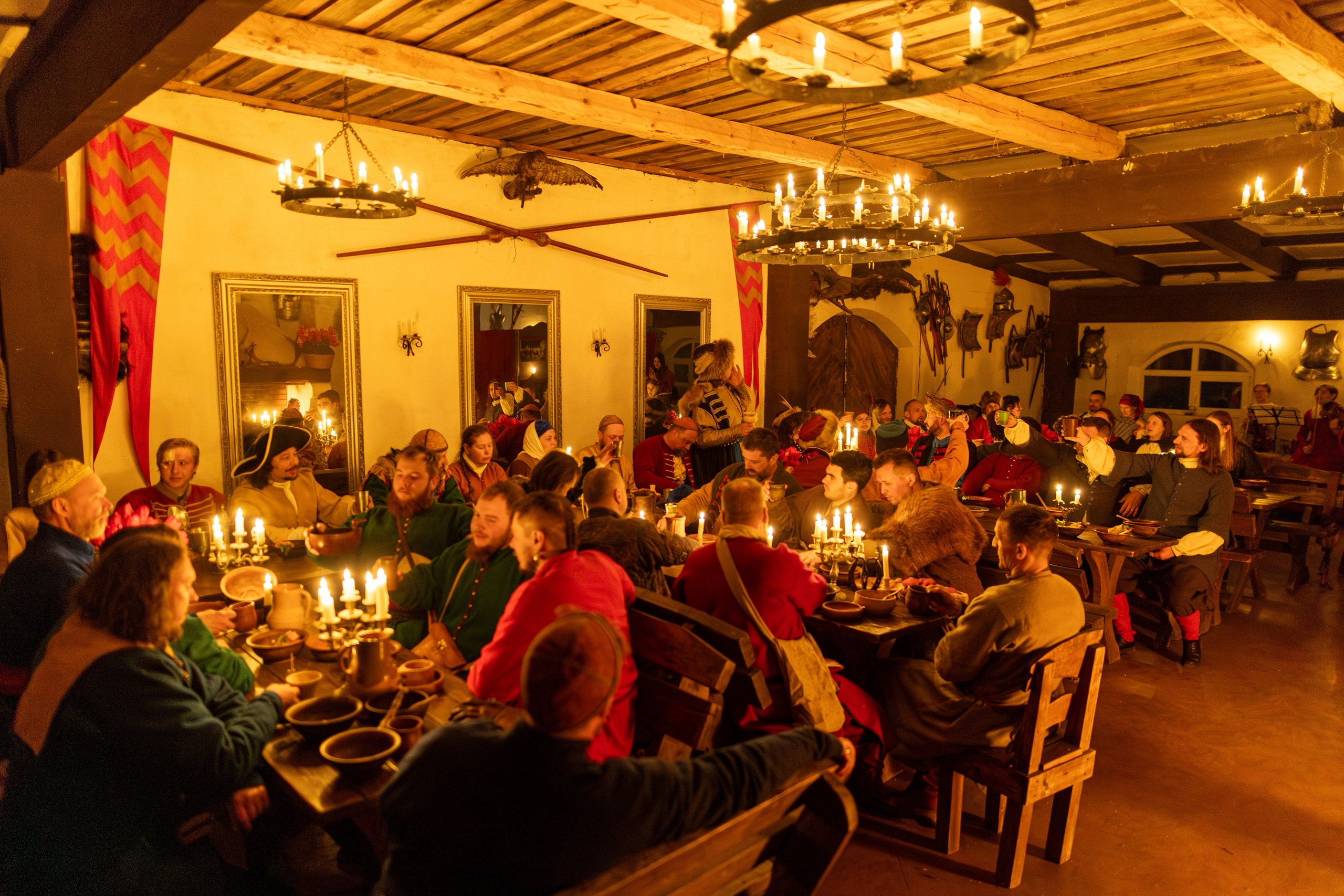 Золотая шпора. Огнем и мечем. День второй. Вылазка в лес. Штурм фортеции. Княжеский пир. Профессиональный интерьерный и репортажный фотограф Минск и РБ. Максим Орлов