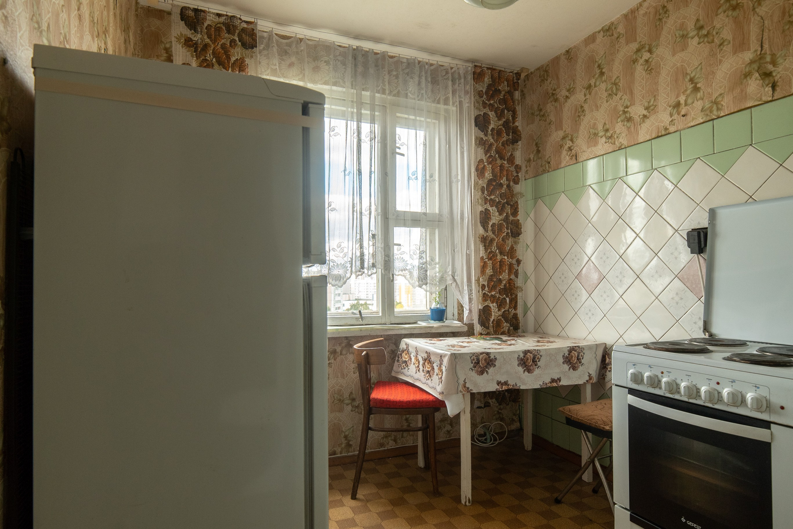 Пр. Газеты Звезда. Слабонервным не смотреть.Суперэконом вариант. Профессиональный интерьерный и репортажный фотограф Минск и РБ. Максим Орлов