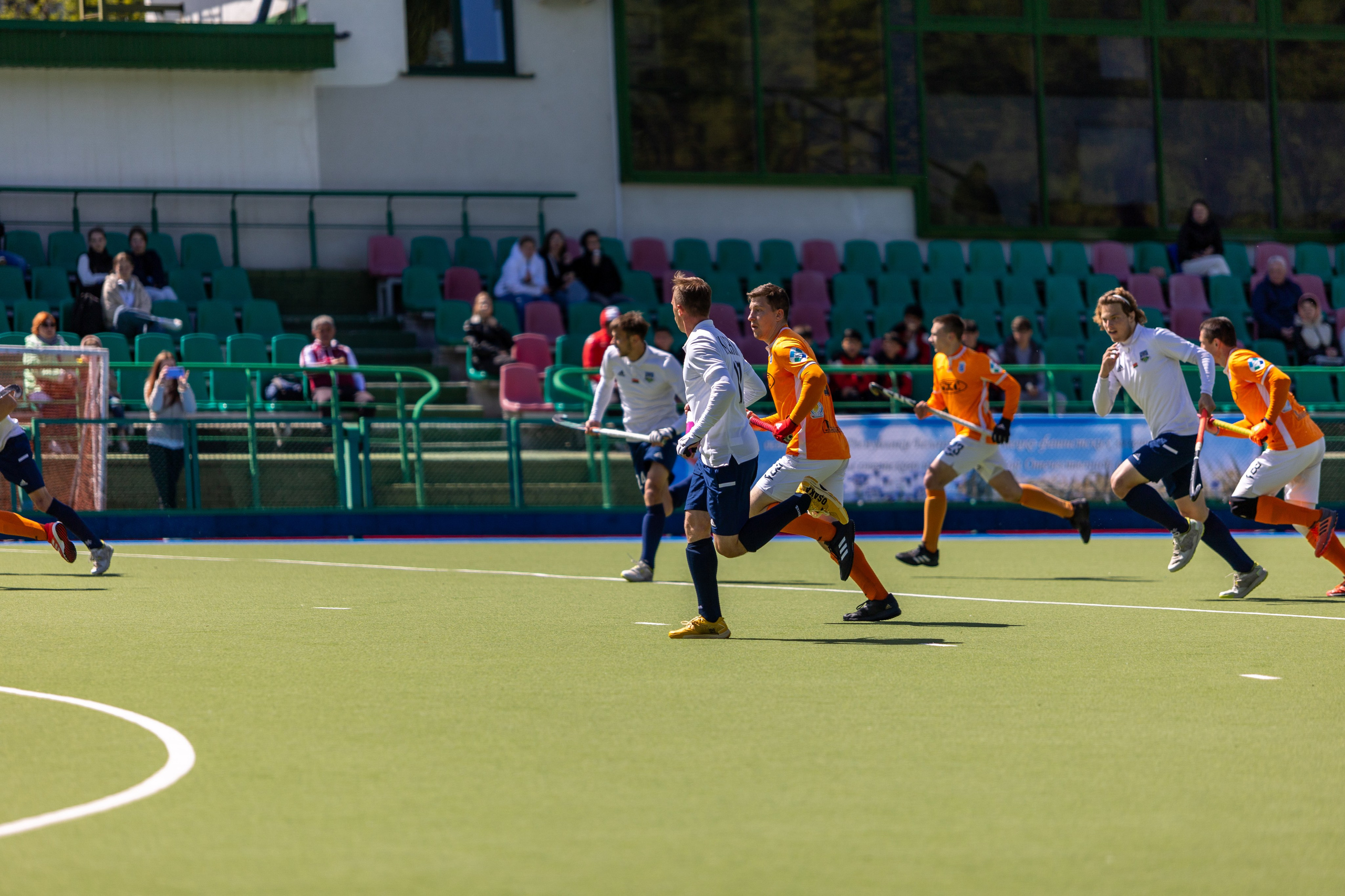 Хоккей на траве. ХК Минск — СК Строитель 12.05.2024. Профессиональный интерьерный и репортажный фотограф Минск и РБ. Максим Орлов