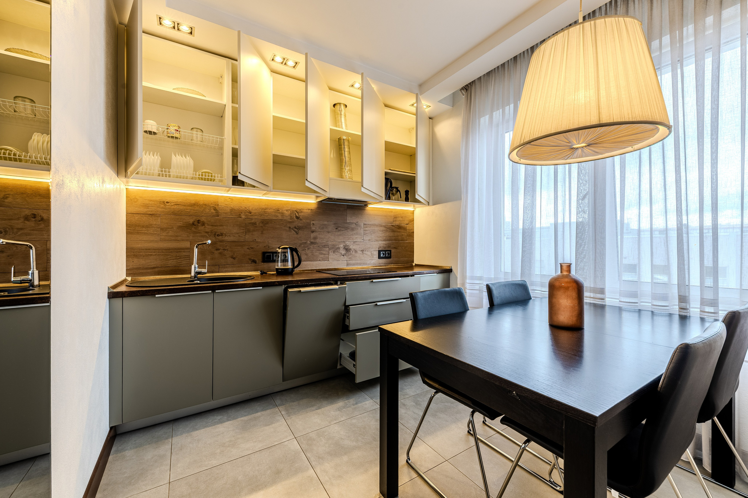 Мстиславца 20. Для продажи. Профессиональный интерьерный и репортажный фотограф Минск и РБ. Максим Орлов