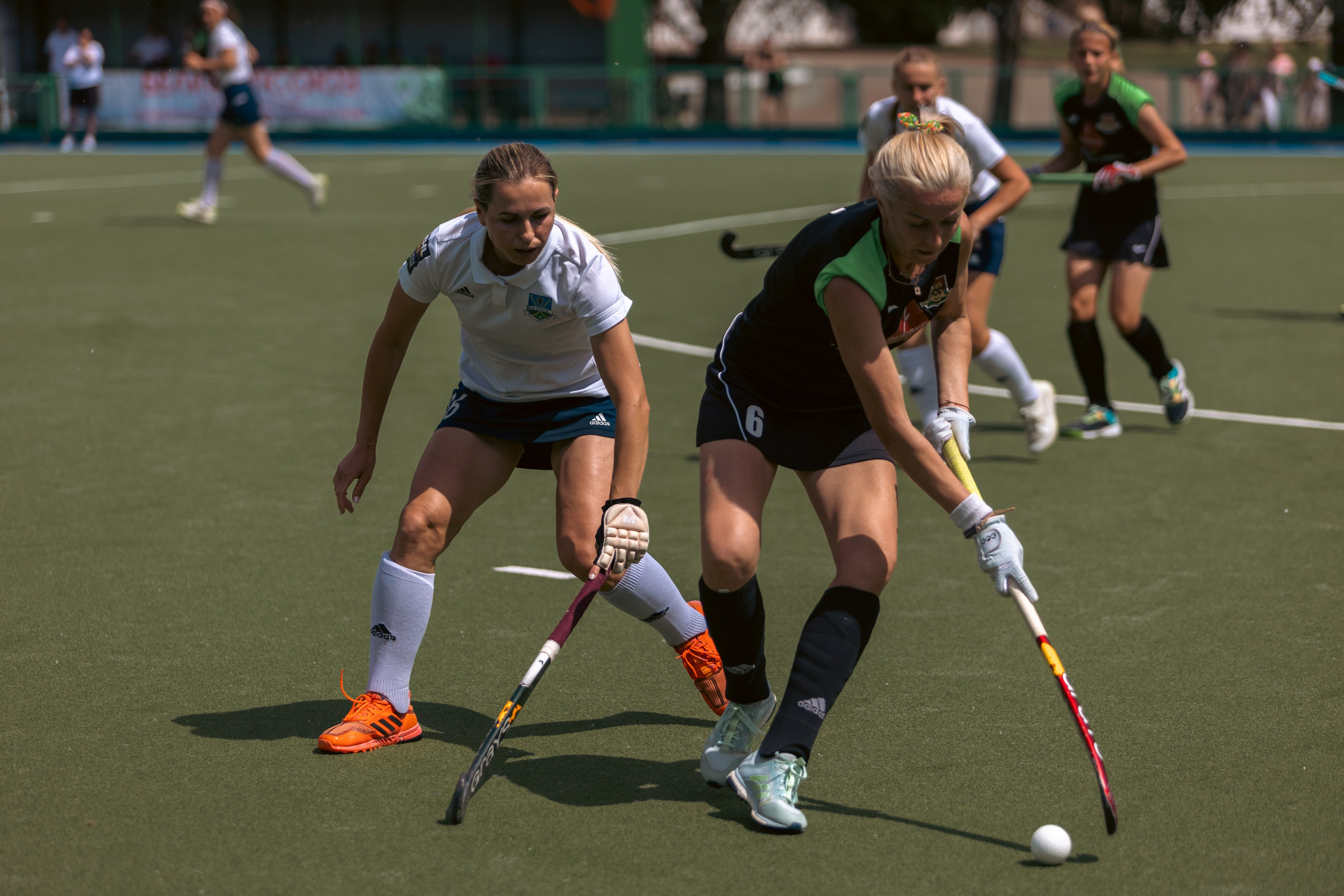 Хоккей на траве. Девушки. Минск — Текстильщик 29.052024. Профессиональный интерьерный и репортажный фотограф Минск и РБ. Максим Орлов