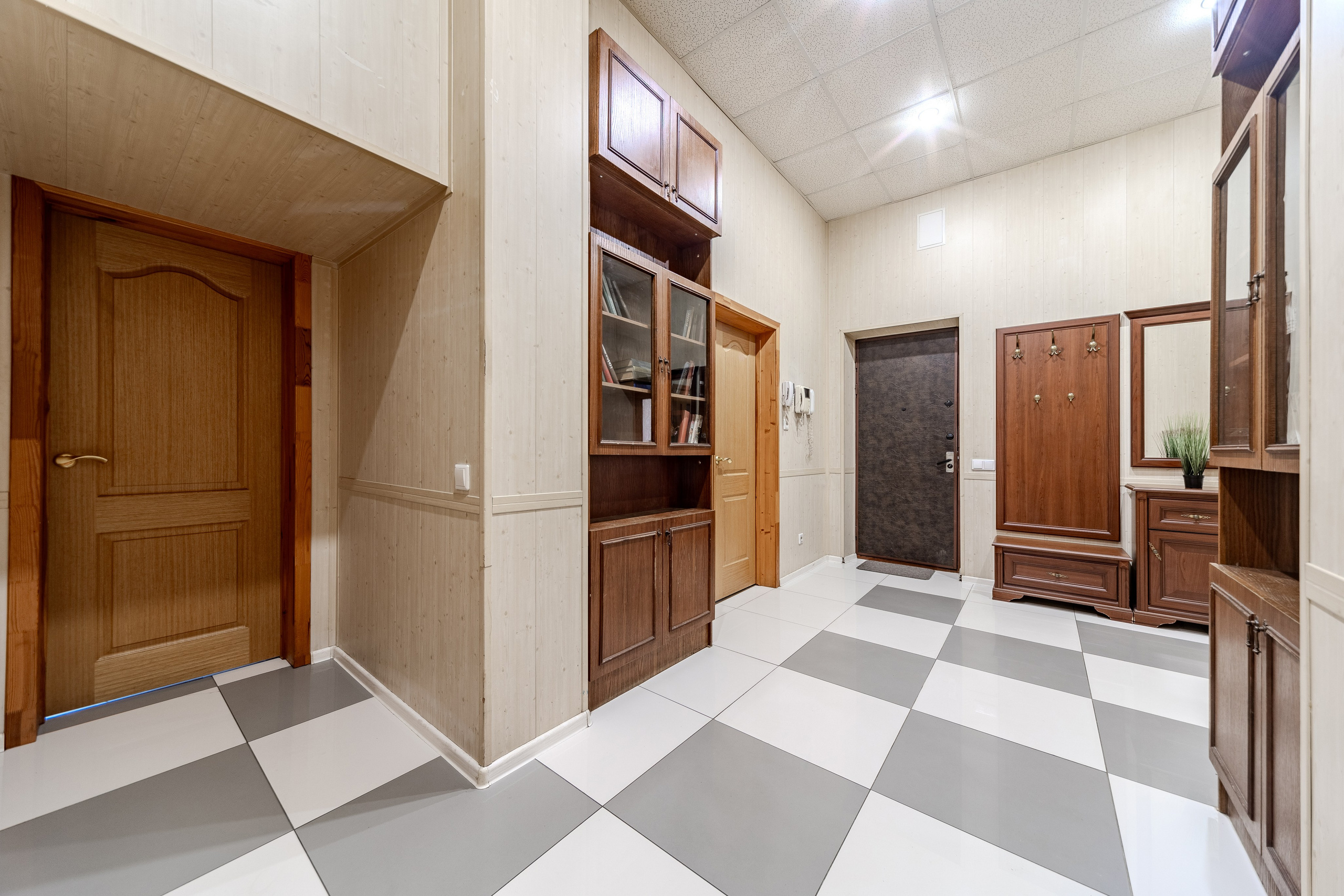 Пр. Независимости 13. Профессиональный интерьерный и репортажный фотограф Минск и РБ. Максим Орлов