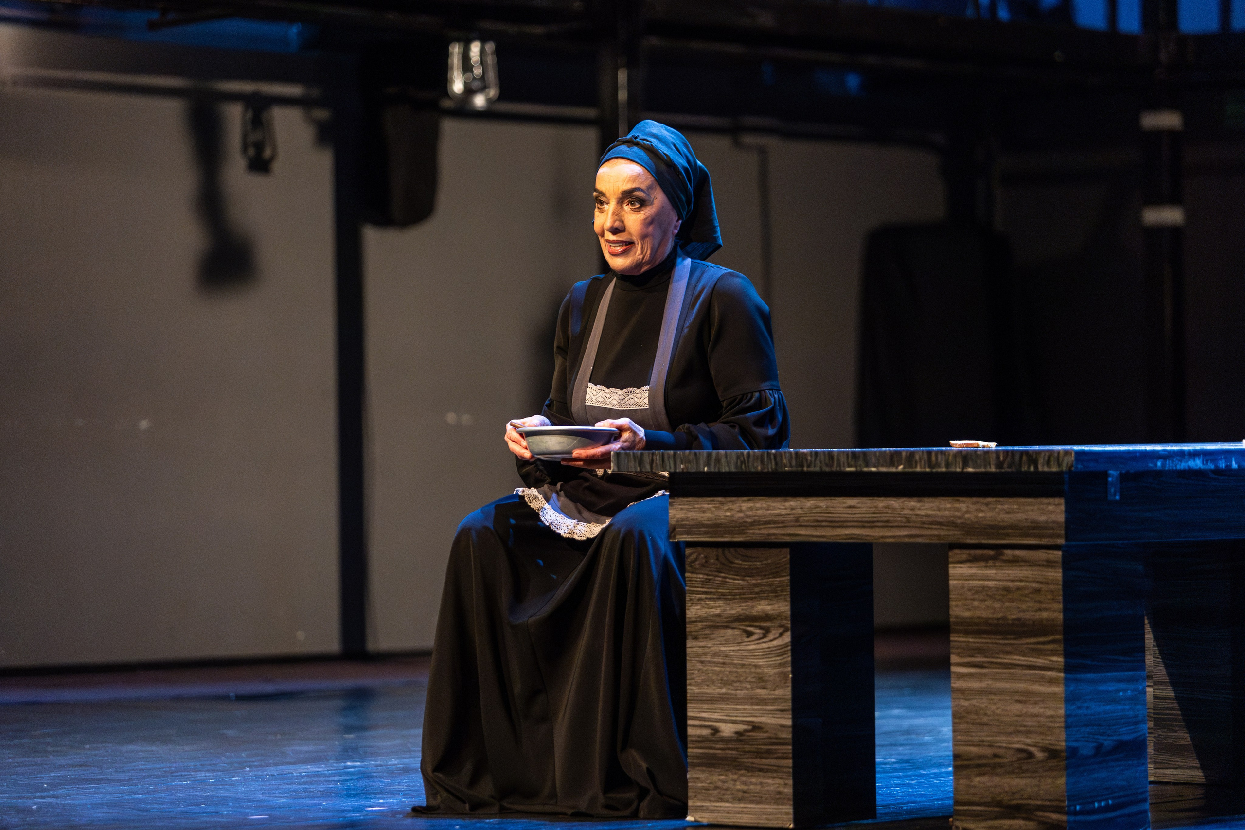 Новый театр «Дом Бернарды Альбы». Профессиональный интерьерный и репортажный фотограф Минск и РБ. Максим Орлов