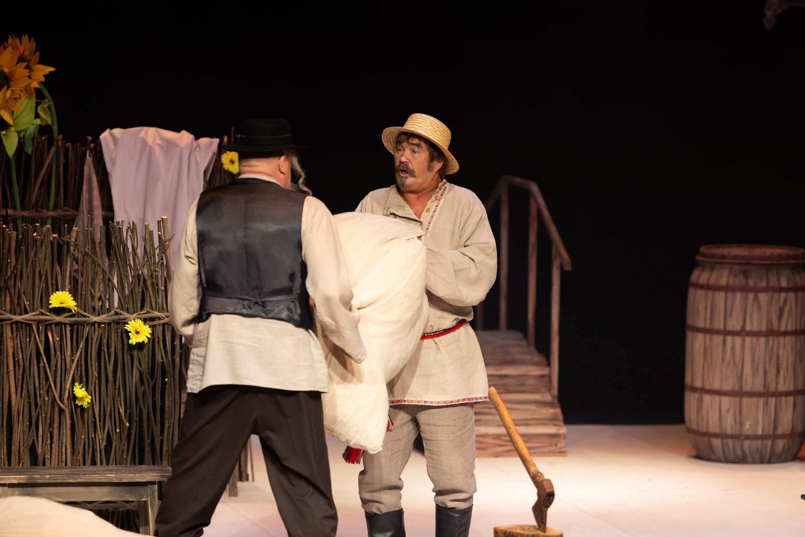 Новый театр «Камедыя». Профессиональный интерьерный и репортажный фотограф Минск и РБ. Максим Орлов