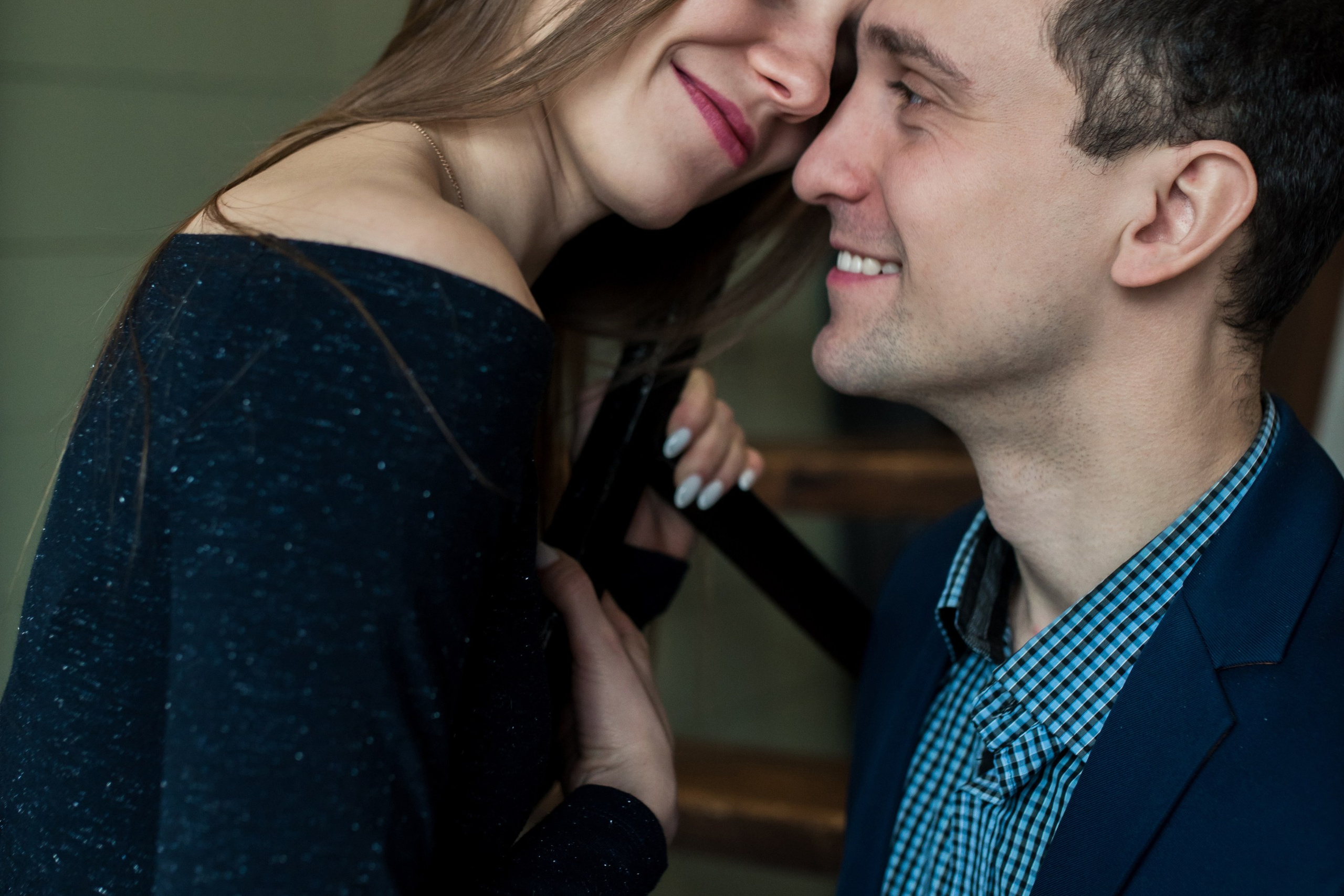 Love story Ильи и Кати. Профессиональный интерьерный и репортажный фотограф Минск и РБ. Максим Орлов