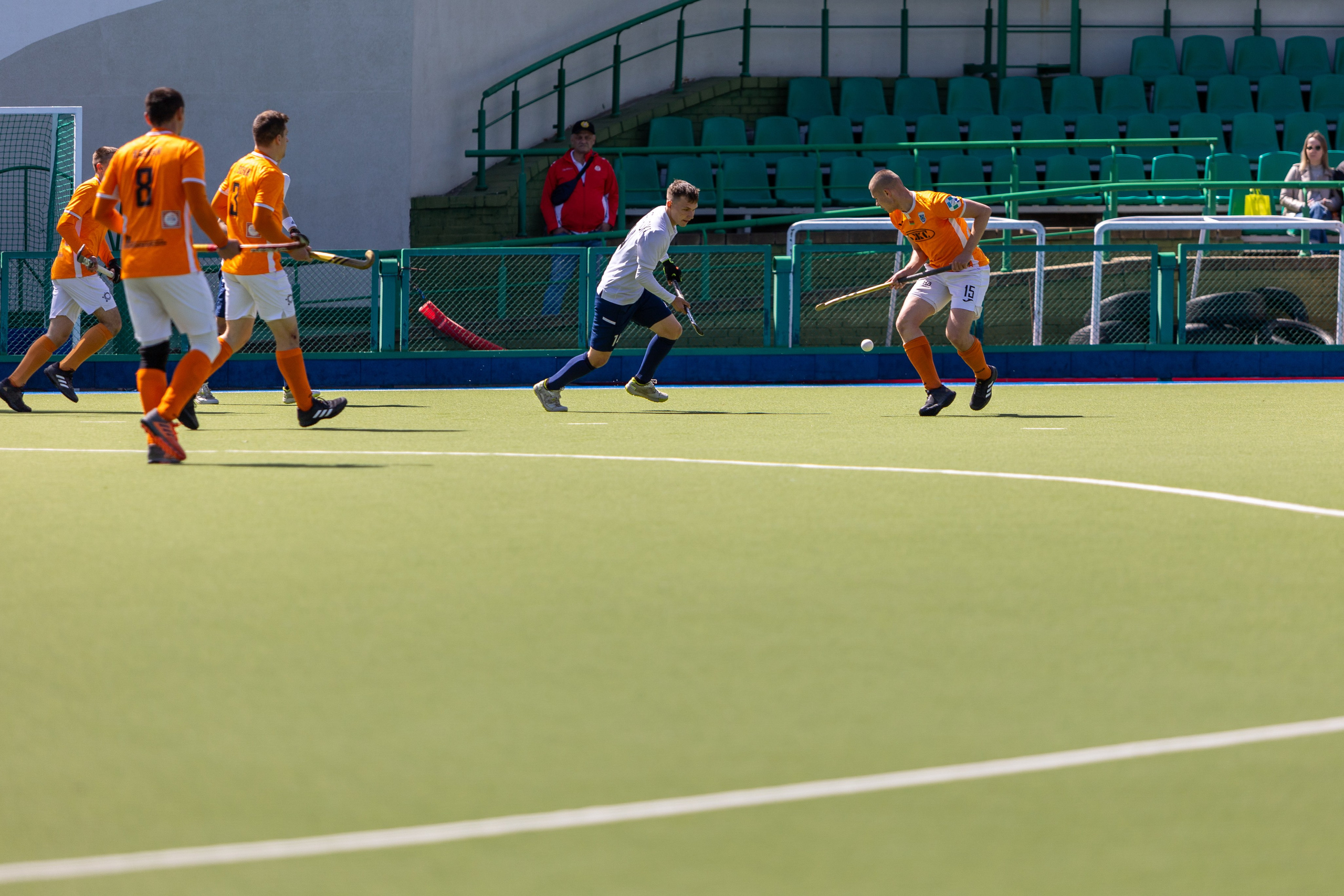 Хоккей на траве. ХК Минск — СК Строитель 12.05.2024. Профессиональный интерьерный и репортажный фотограф Минск и РБ. Максим Орлов