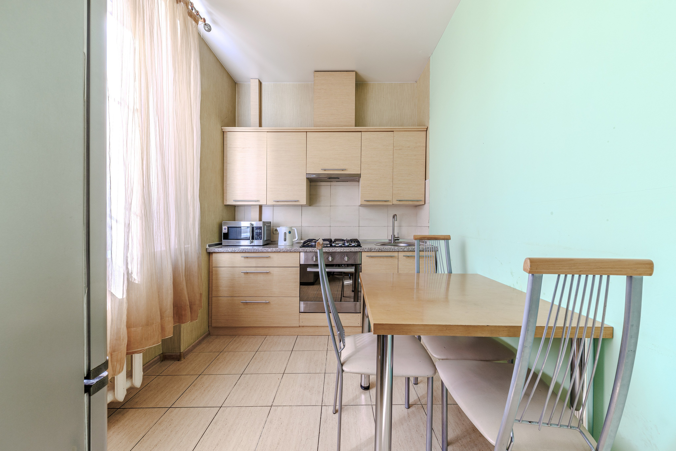 Пр. Независимости 23. Профессиональный интерьерный и репортажный фотограф Минск и РБ. Максим Орлов