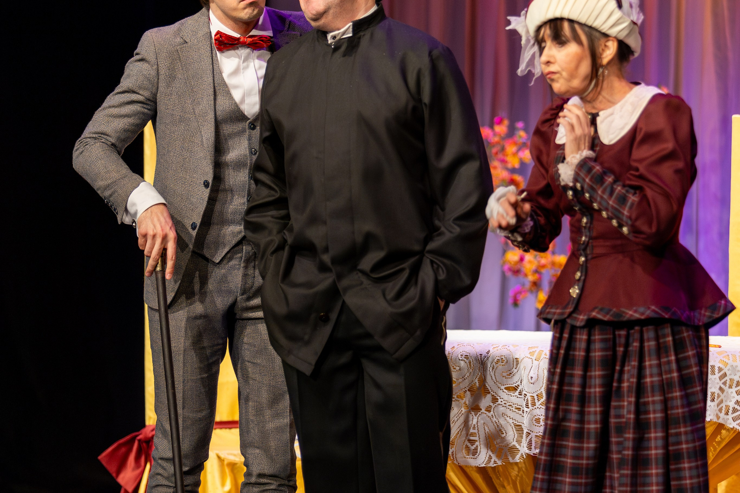 Новый театр «Как важно быть серьезным». Профессиональный интерьерный и репортажный фотограф Минск и РБ. Максим Орлов