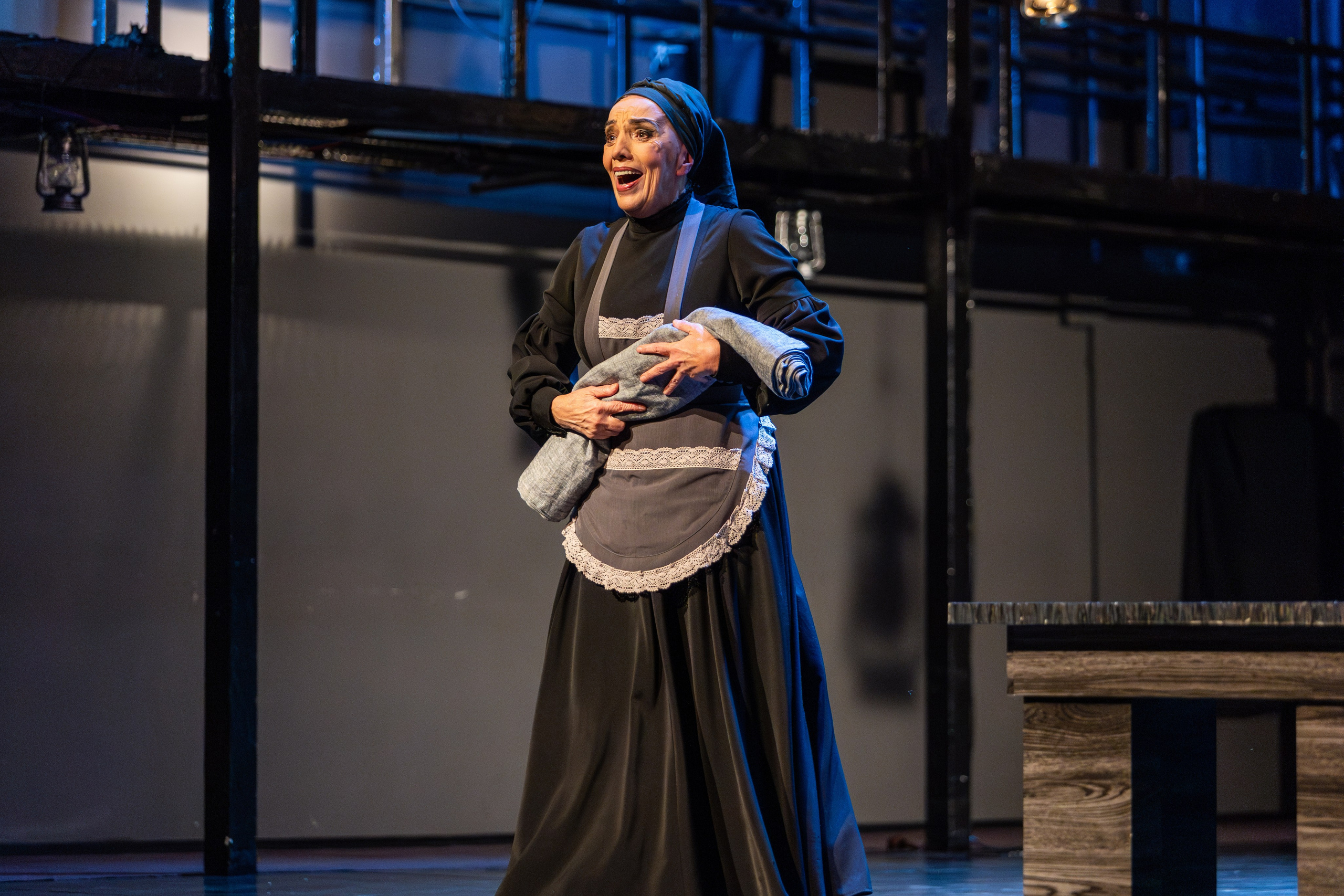 Новый театр «Дом Бернарды Альбы». Профессиональный интерьерный и репортажный фотограф Минск и РБ. Максим Орлов