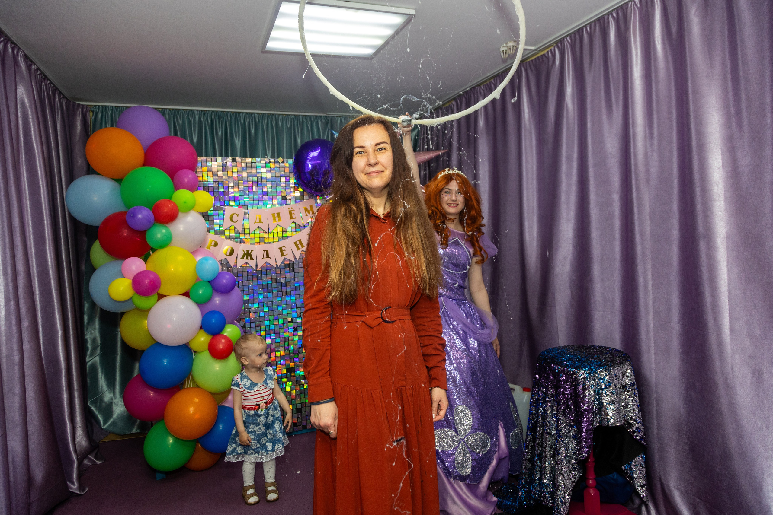 Годовасие Каролины. Профессиональный интерьерный и репортажный фотограф Минск и РБ. Максим Орлов