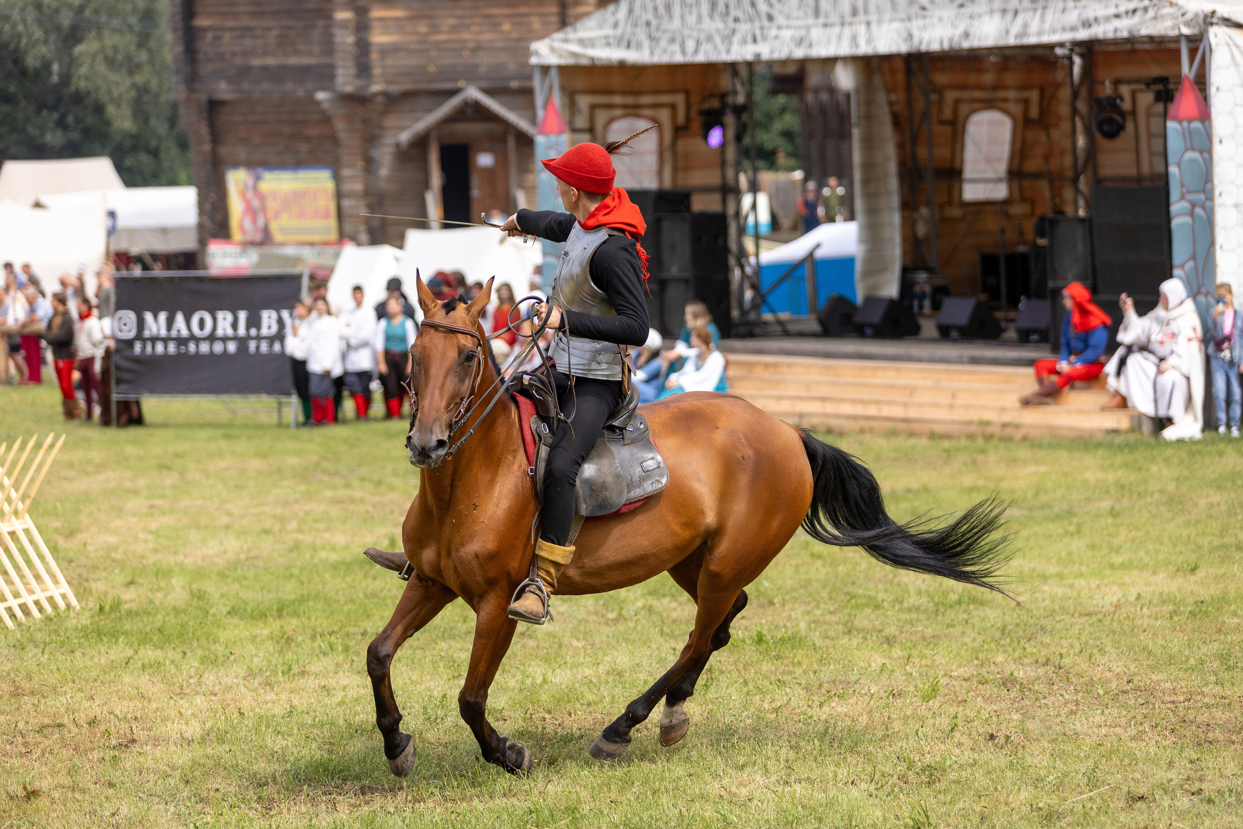 Рыцарский фест. Мстиславль. Профессиональный интерьерный и репортажный фотограф Минск и РБ. Максим Орлов