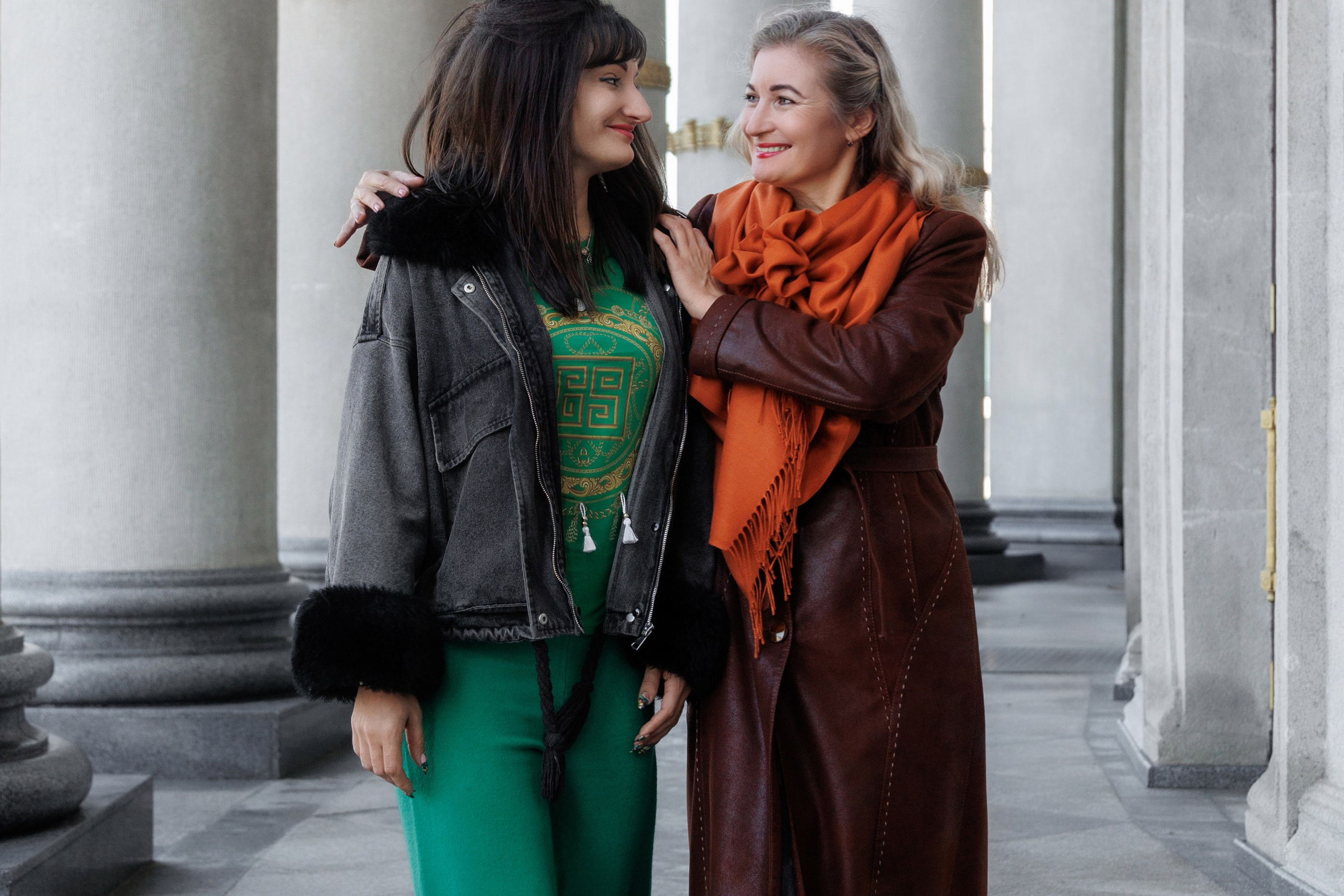 Елена и Мария. Профессиональный интерьерный и репортажный фотограф Минск и РБ. Максим Орлов