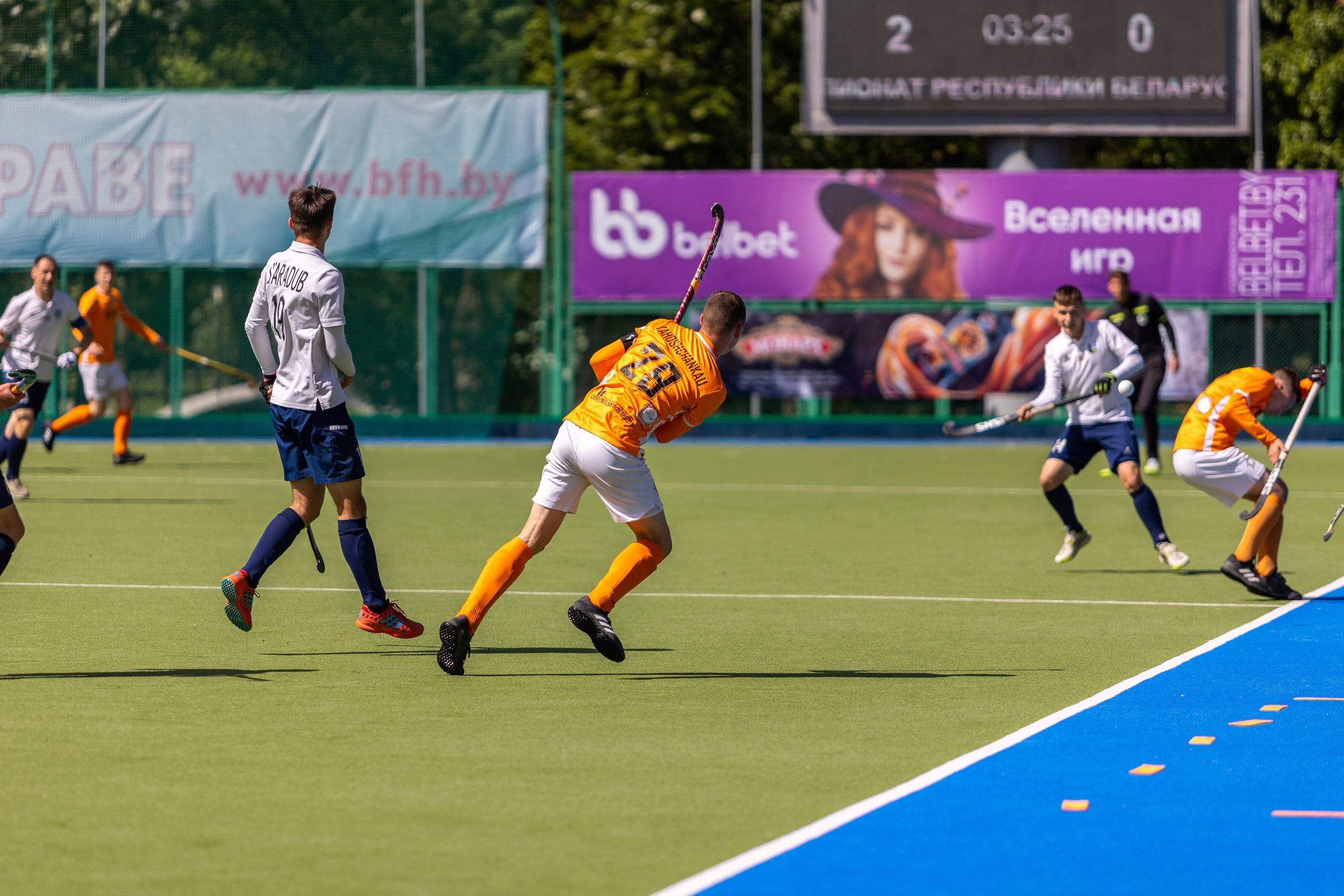 Хоккей на траве. ХК Минск — СК Строитель 12.05.2024. Профессиональный интерьерный и репортажный фотограф Минск и РБ. Максим Орлов
