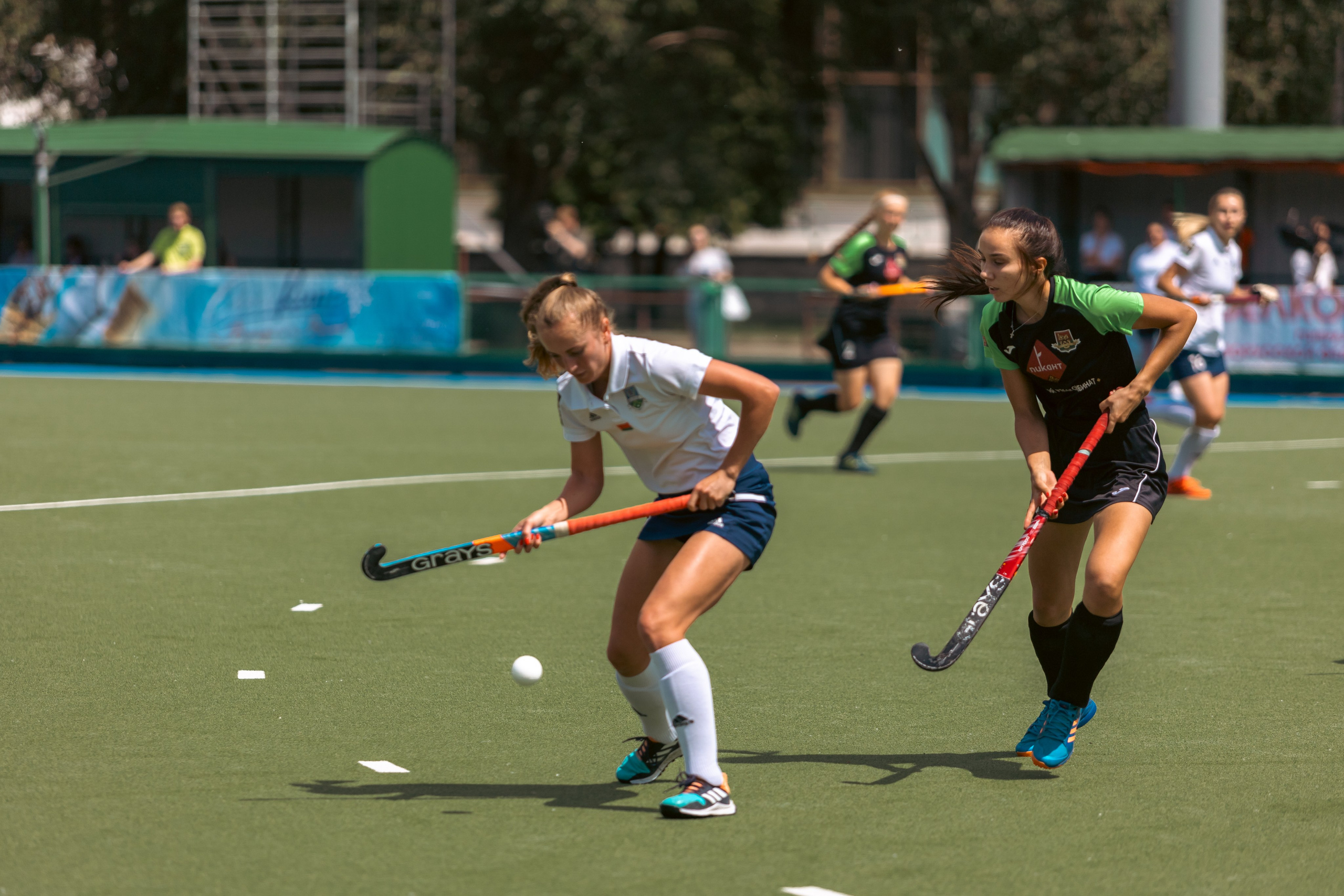 Хоккей на траве. Девушки. Минск — Текстильщик 29.052024. Профессиональный интерьерный и репортажный фотограф Минск и РБ. Максим Орлов