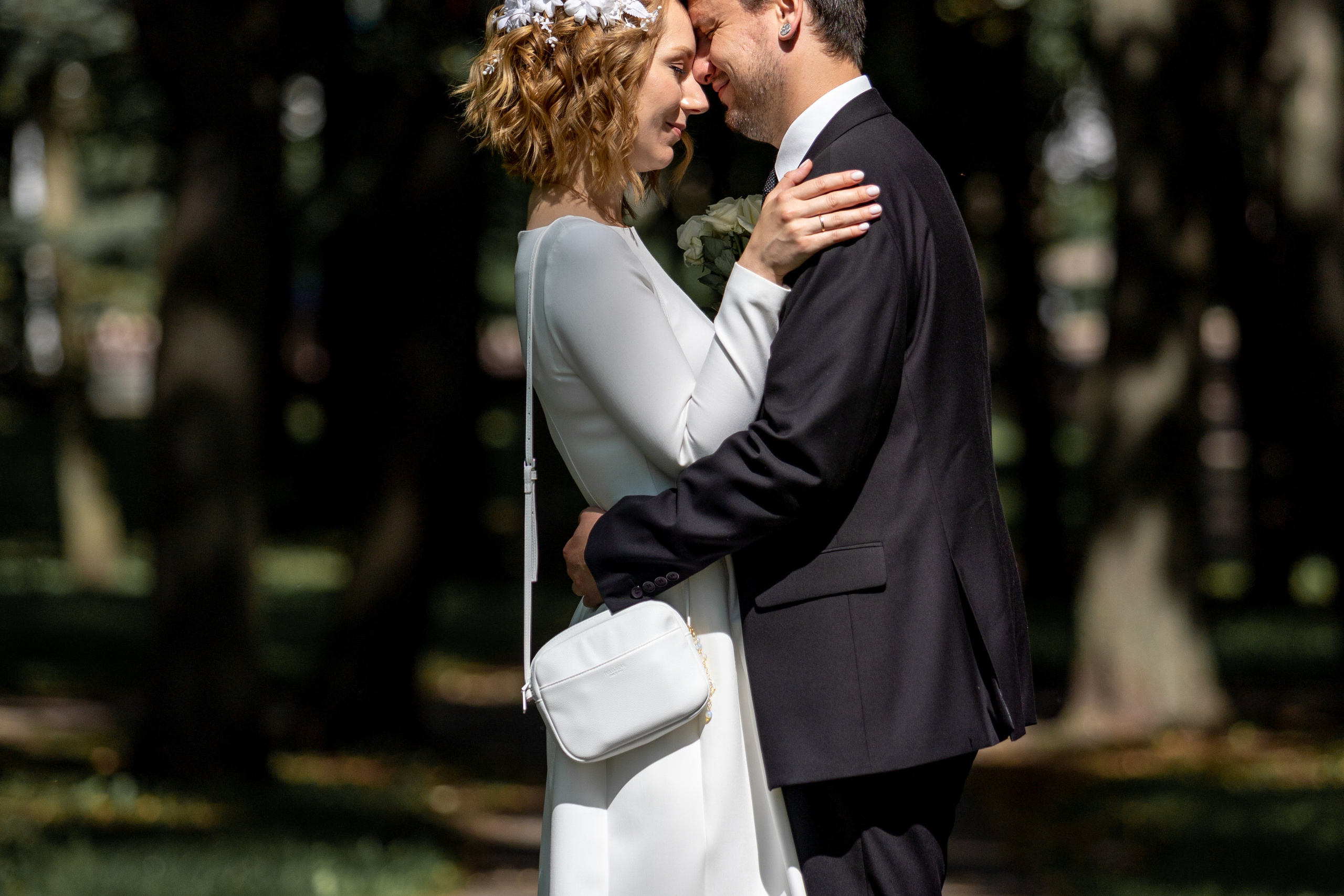 Свадебная прогулка Андрея и Ольги. Профессиональный интерьерный и репортажный фотограф Минск и РБ. Максим Орлов