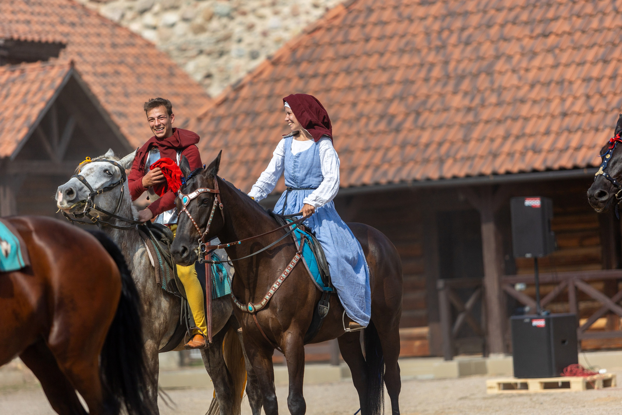 Выступление «Золотой шпоры» на празднике города Лиды. Профессиональный интерьерный и репортажный фотограф Минск и РБ. Максим Орлов