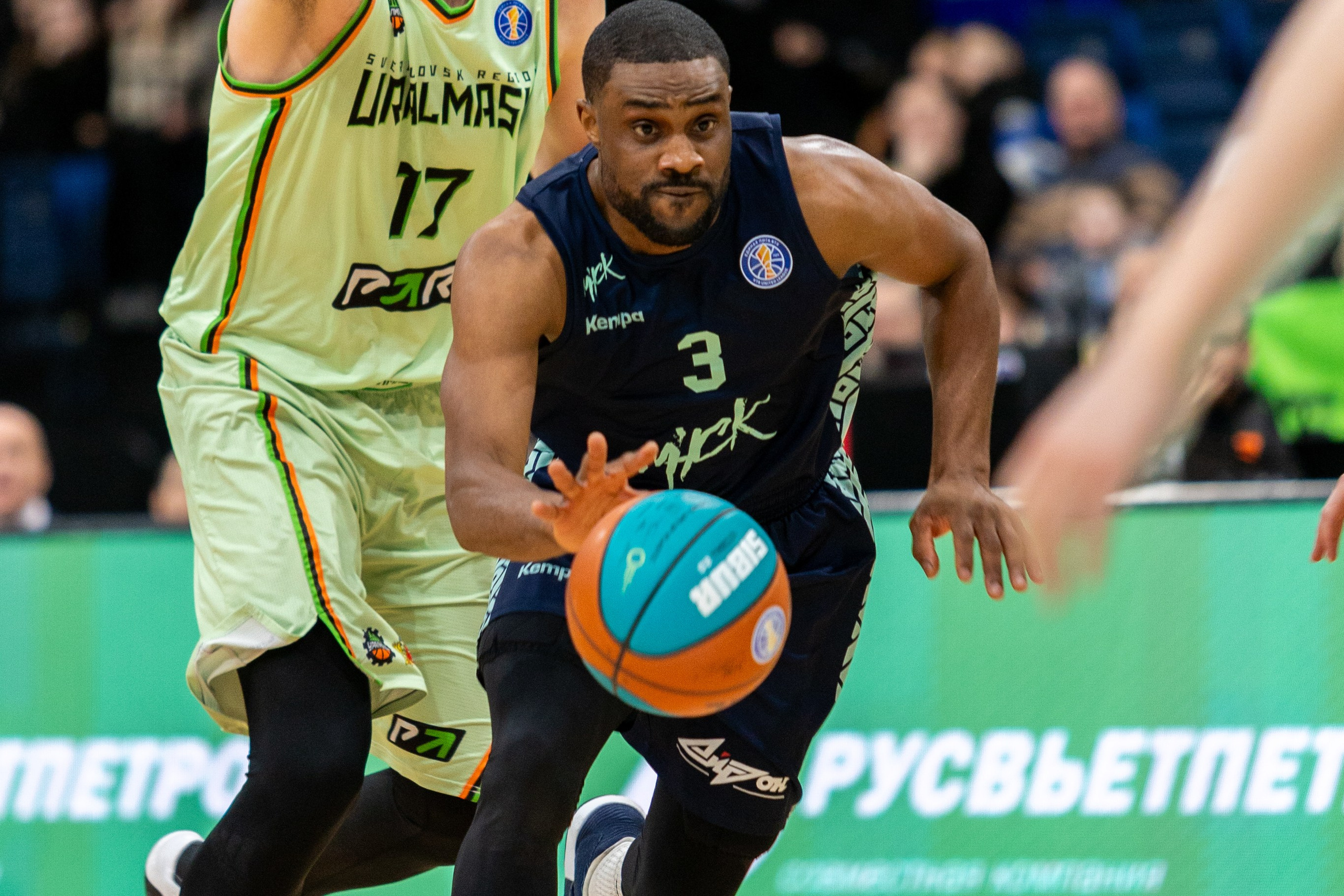 Баскетбол. Лучшие кадры. Минск — Уралмаш 13.02.2024. Профессиональный интерьерный и репортажный фотограф Минск и РБ. Максим Орлов